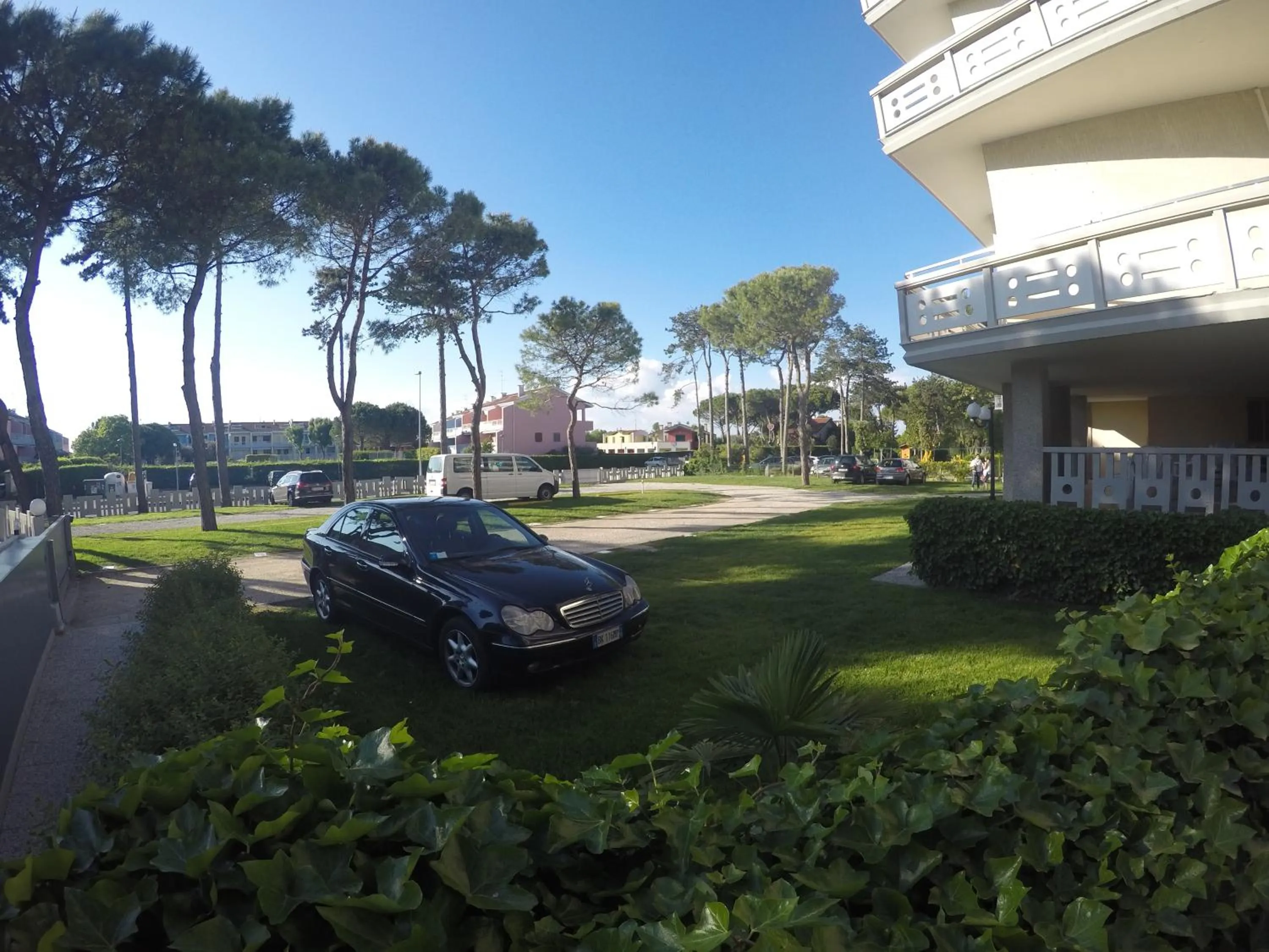 Property building in Residence Zenith