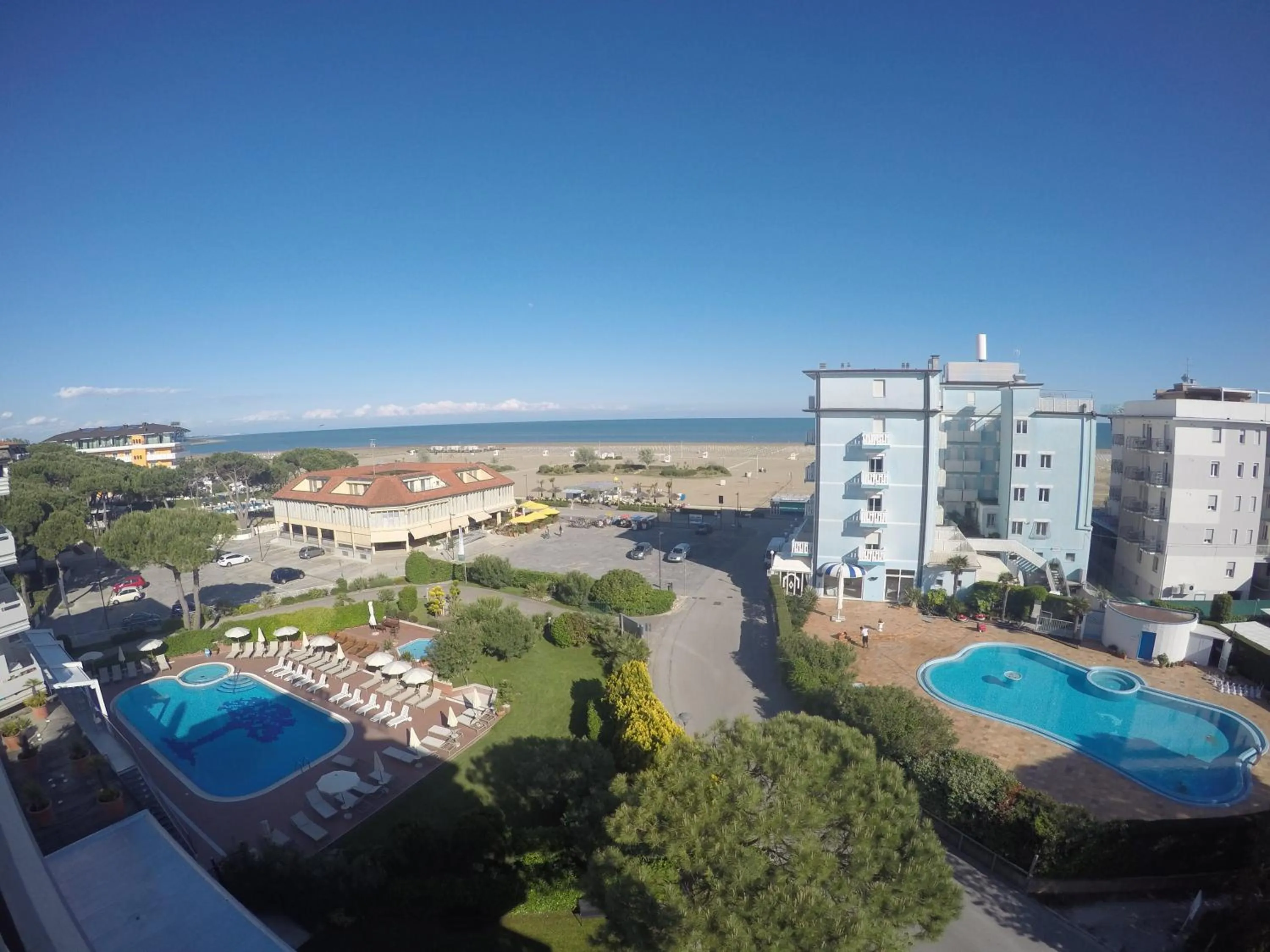 Property building in Residence Zenith