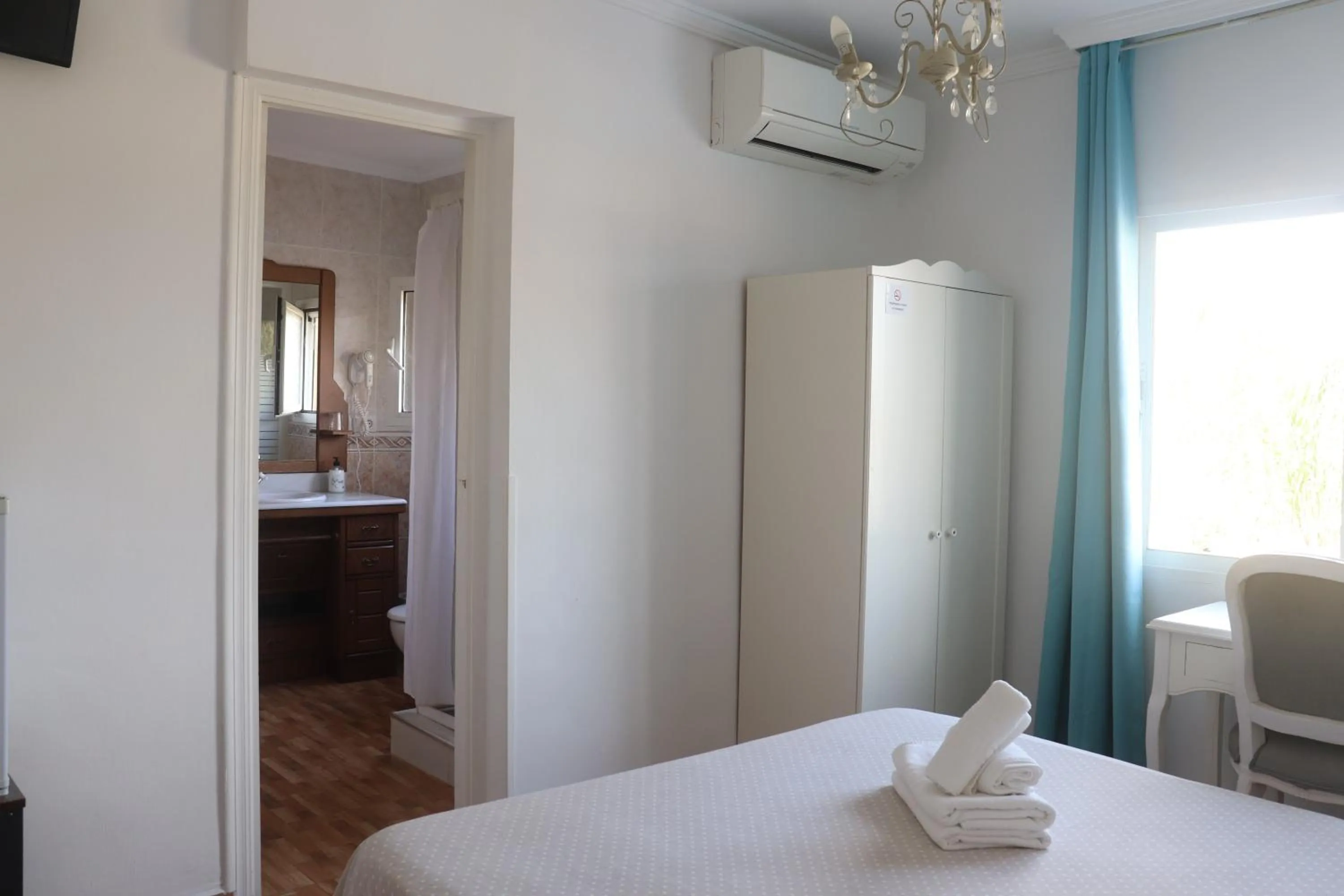 Hotel Casa Día y Noche