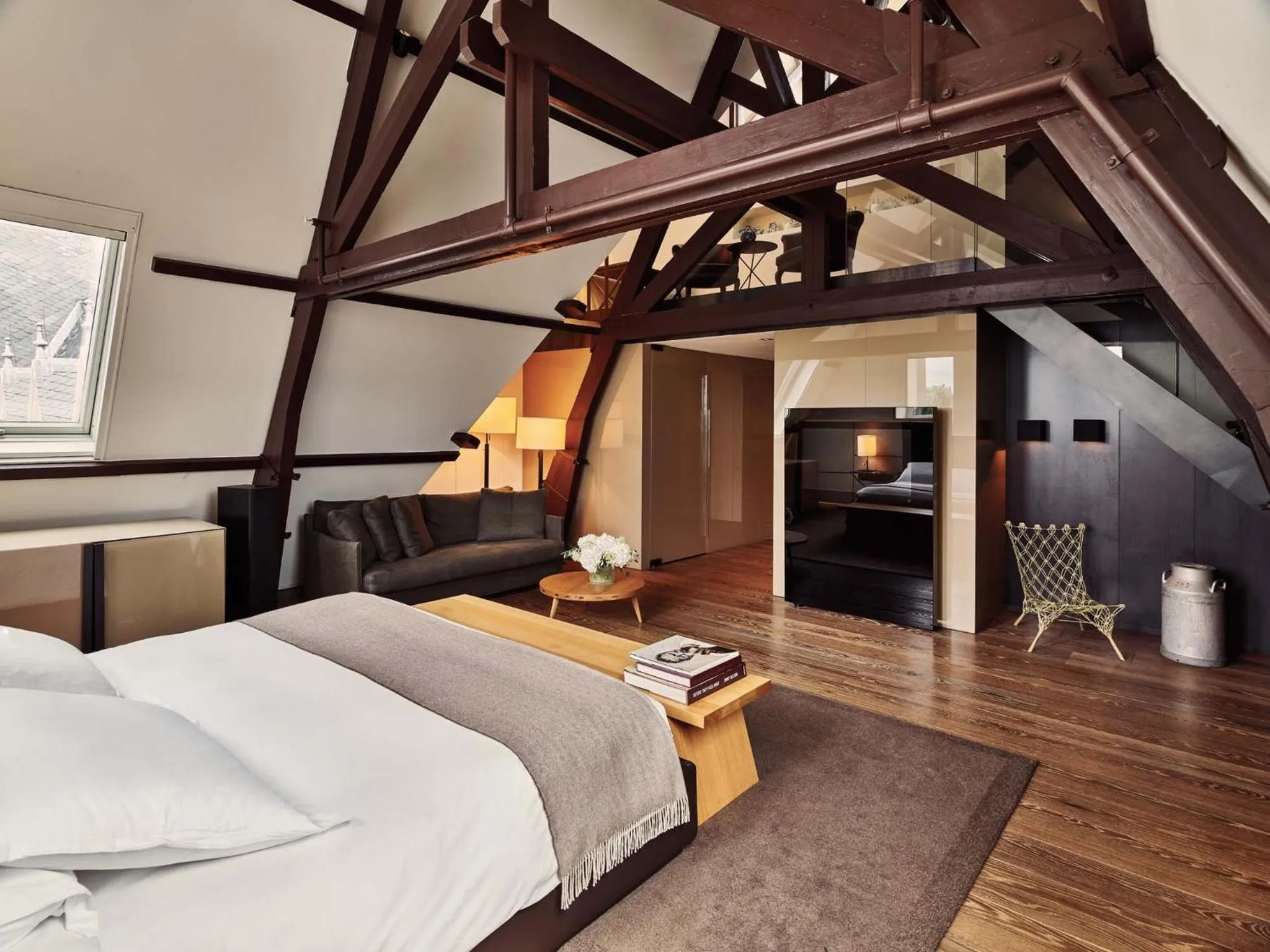 Bedroom, Bed in Conservatorium Hotel - Operated by Mandarin Oriental