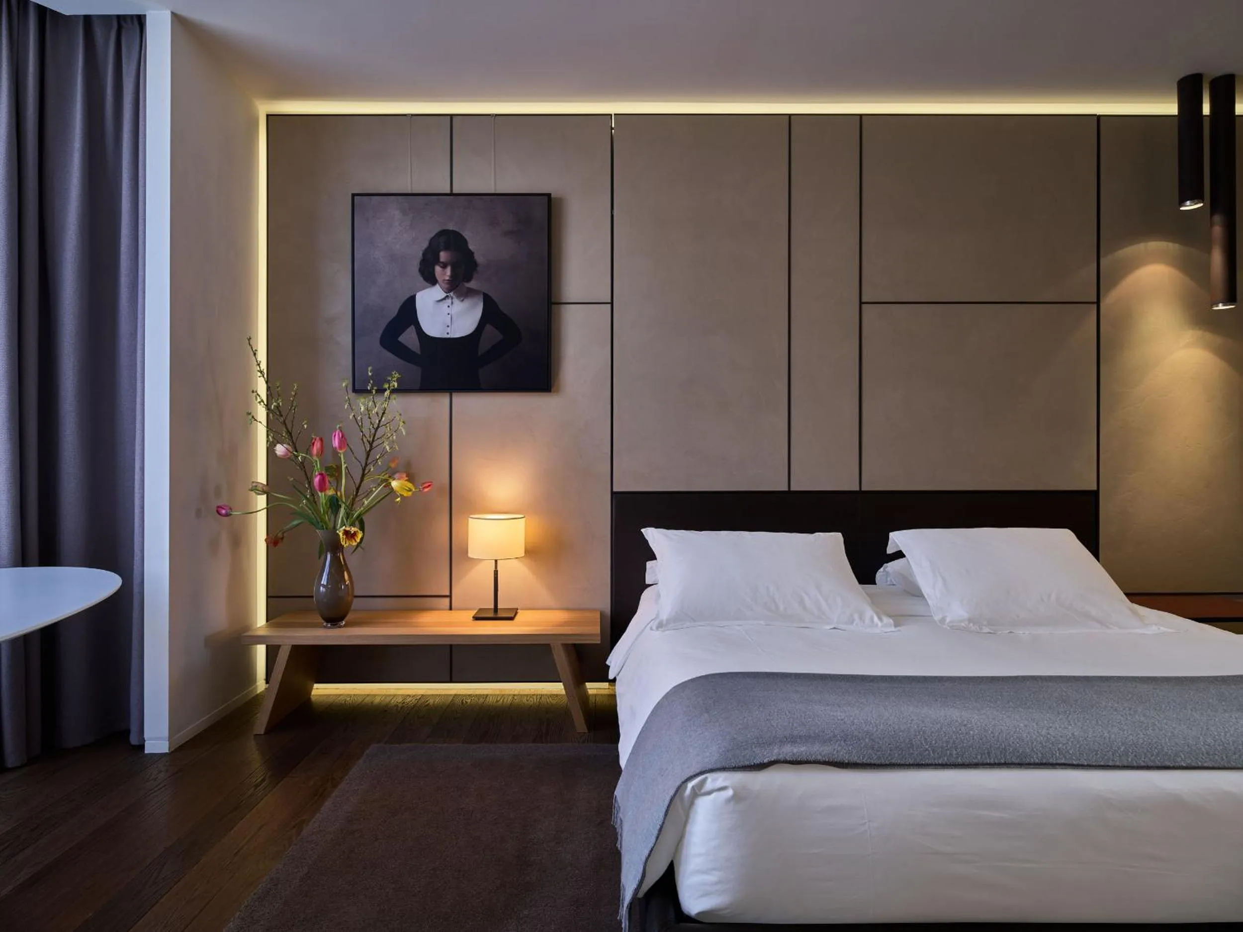 Bedroom, Bed in Conservatorium Hotel - Operated by Mandarin Oriental