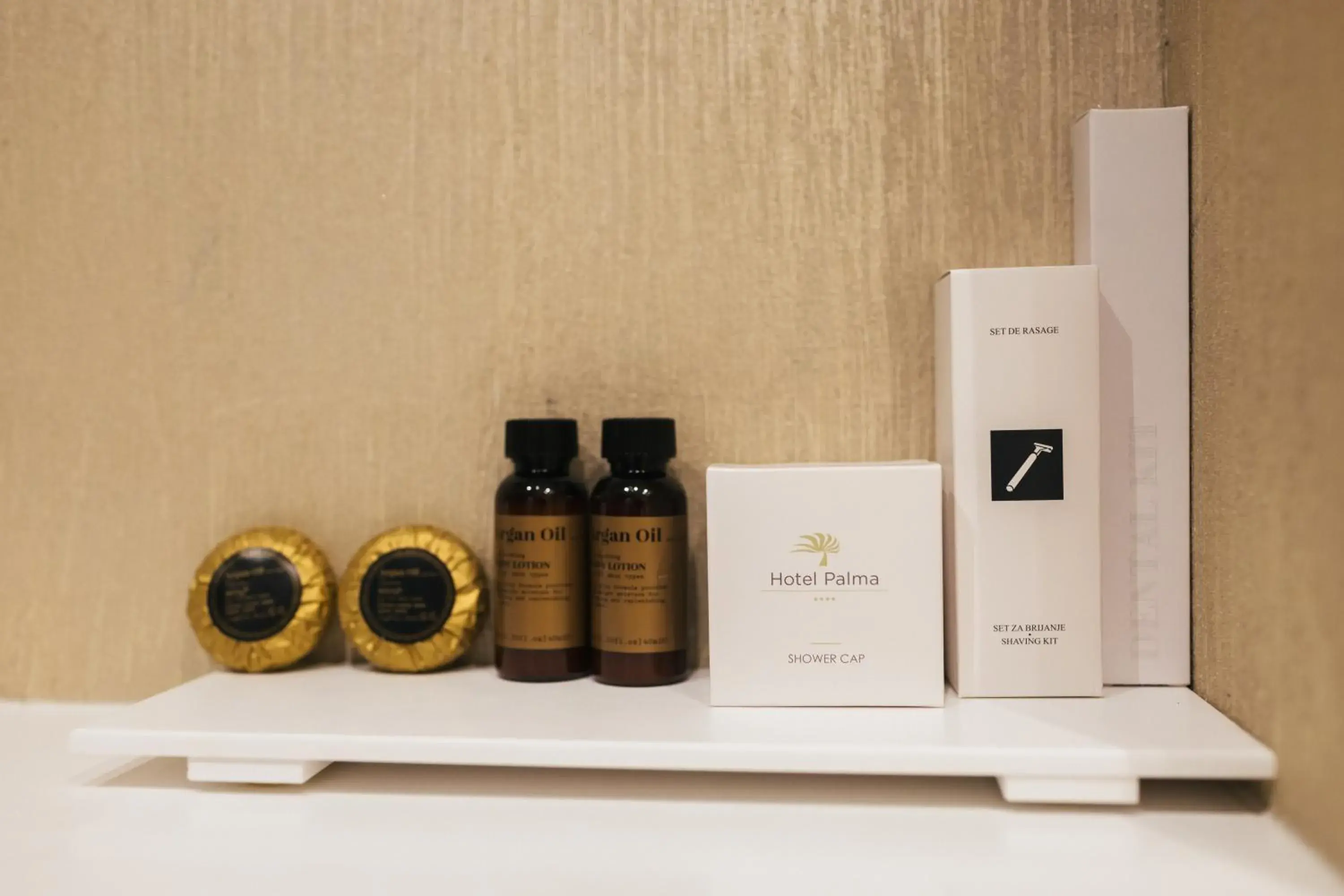 Bathroom in Hotel Palma Bathroom in Hotel Palma