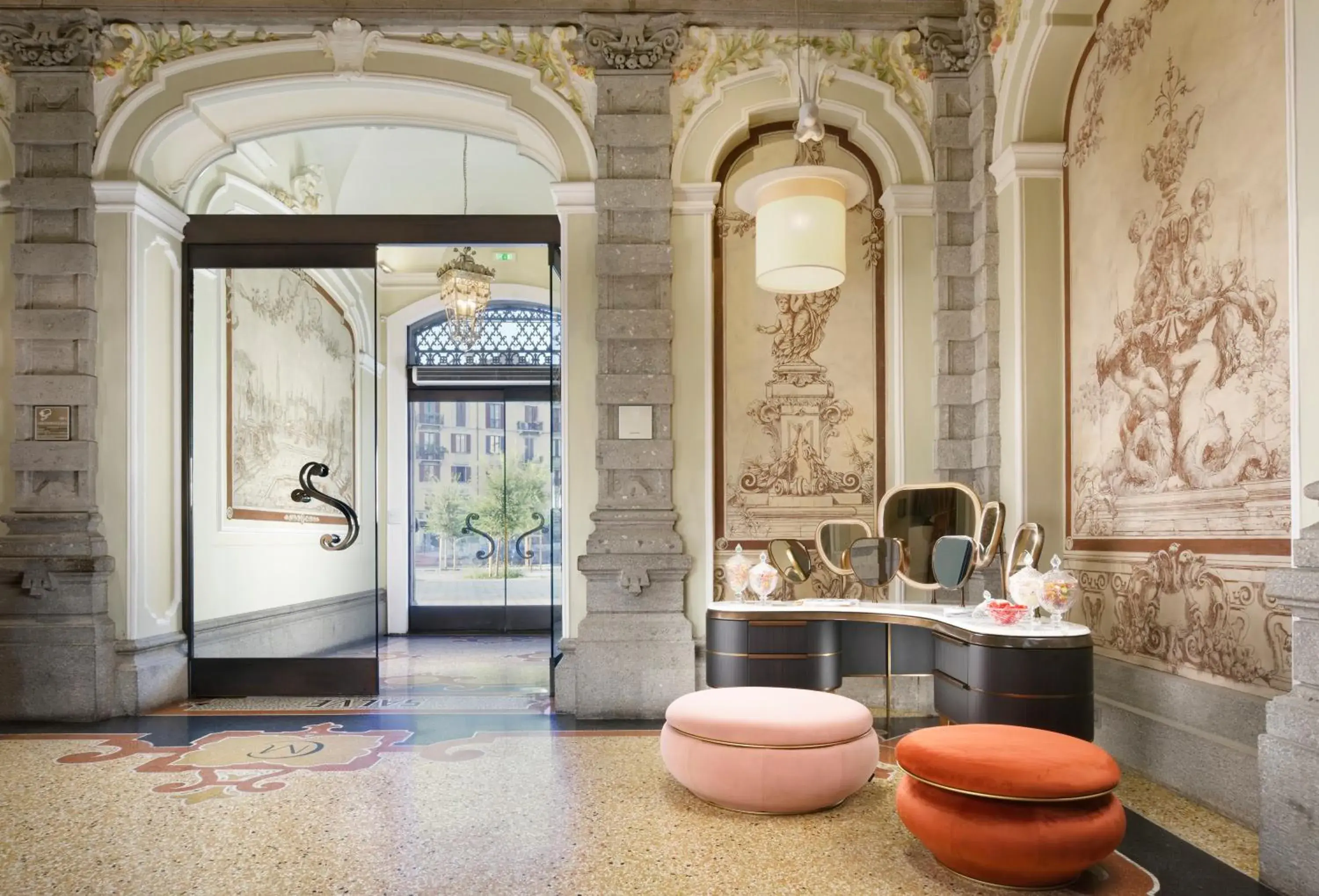 Lobby or reception in Château Monfort - Relais & Châteaux Lobby or reception in Château Monfort - Relais & Châteaux