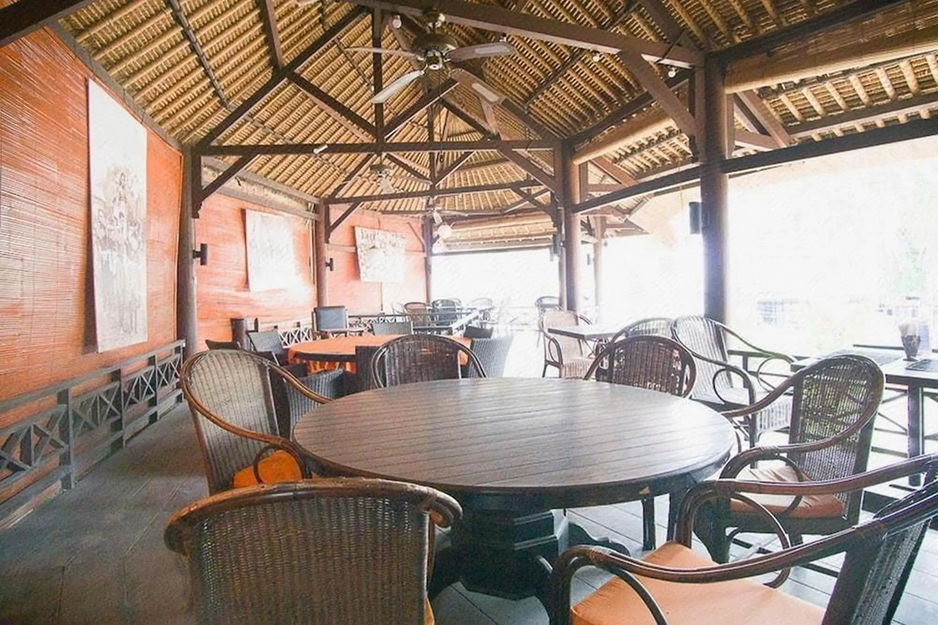 Restaurant/places to eat in Taman Unique Hotel Senggigi Restaurant/places to eat in Taman Unique Hotel Senggigi