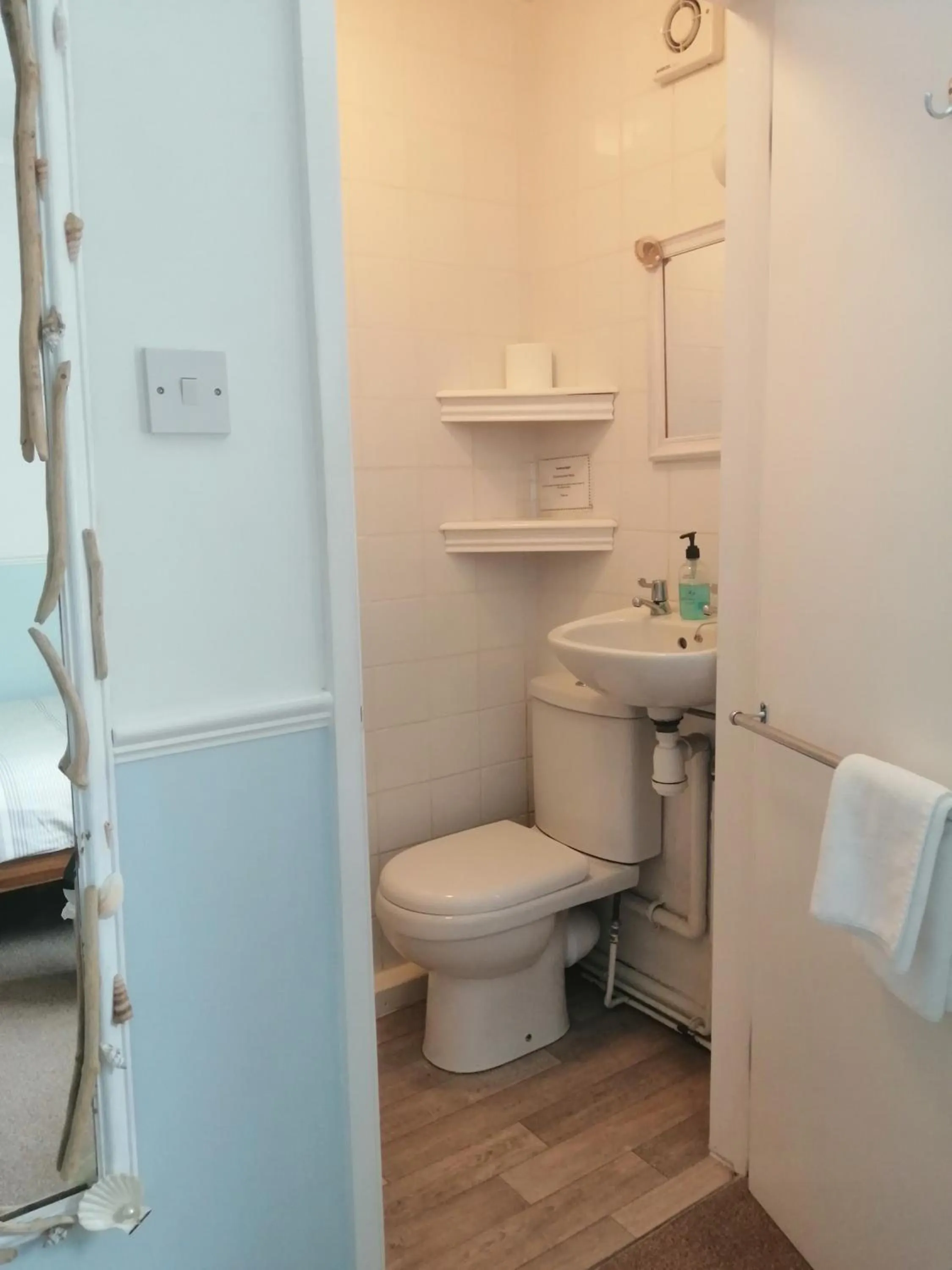 Bathroom in Harbourlight Guesthouse