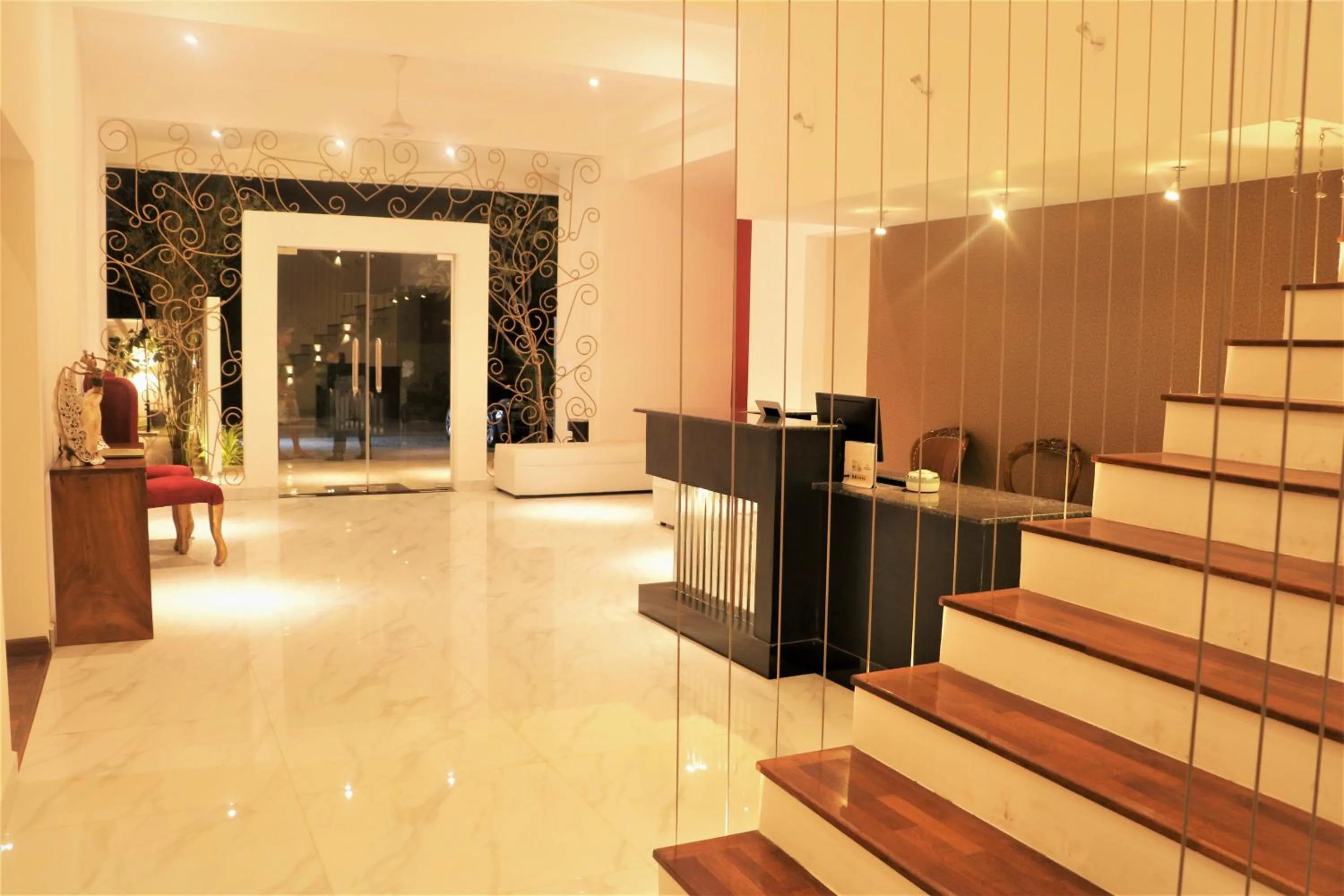 Lobby or reception in Daffodils Beach Negombo