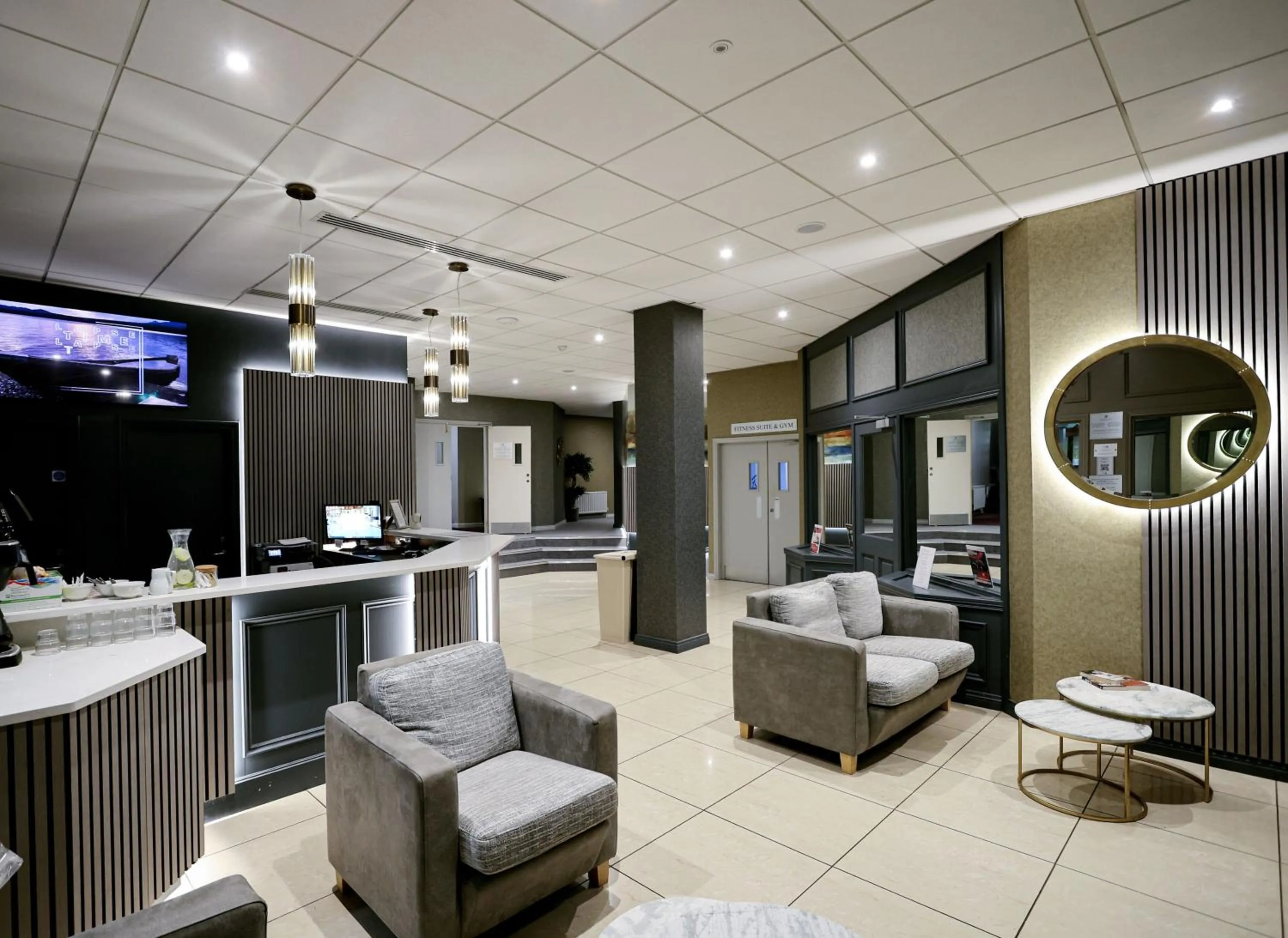 Swimming pool in Glenavon House Hotel