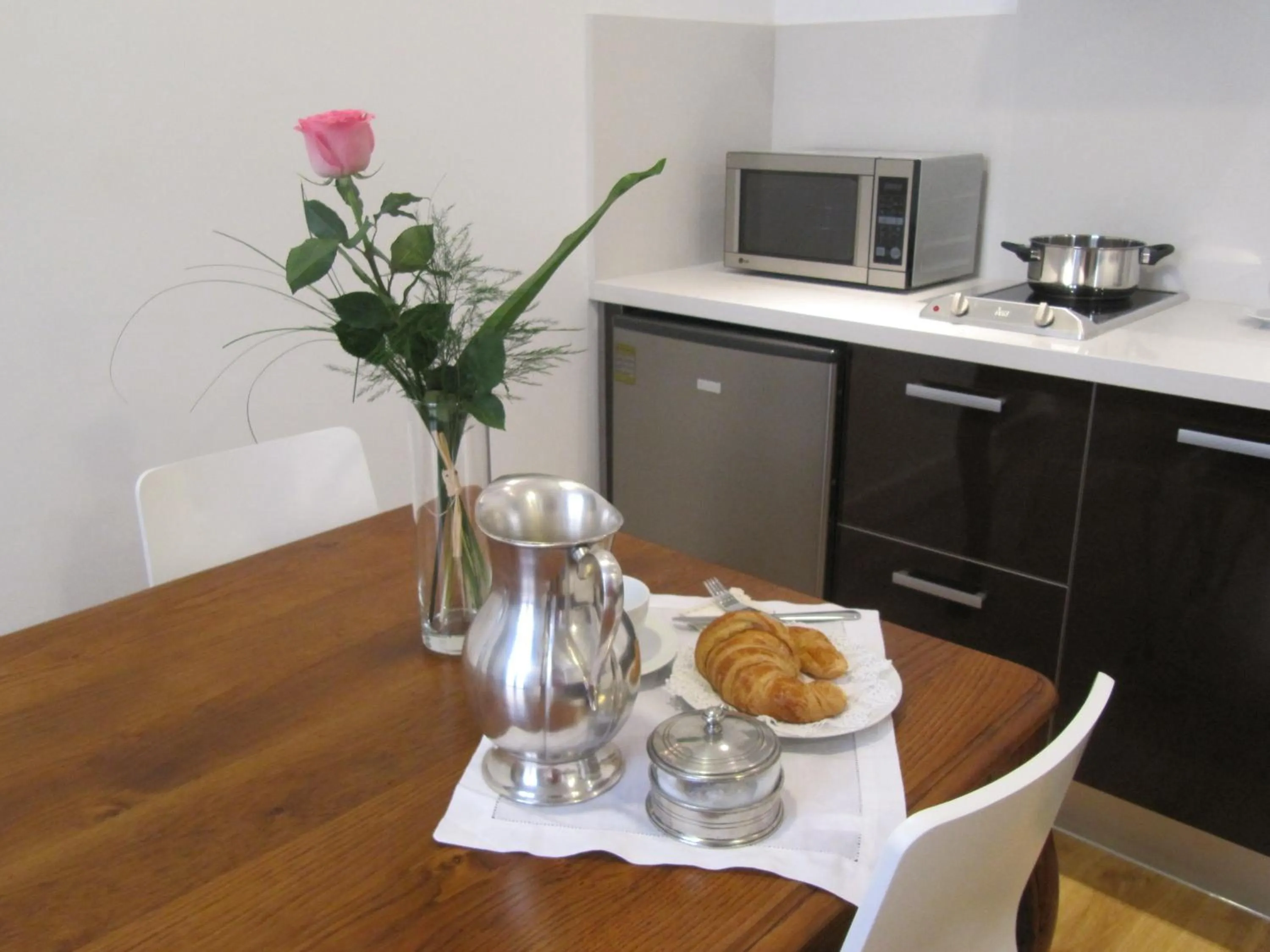 Kitchen or kitchenette in Life Apartments Alberto Lista