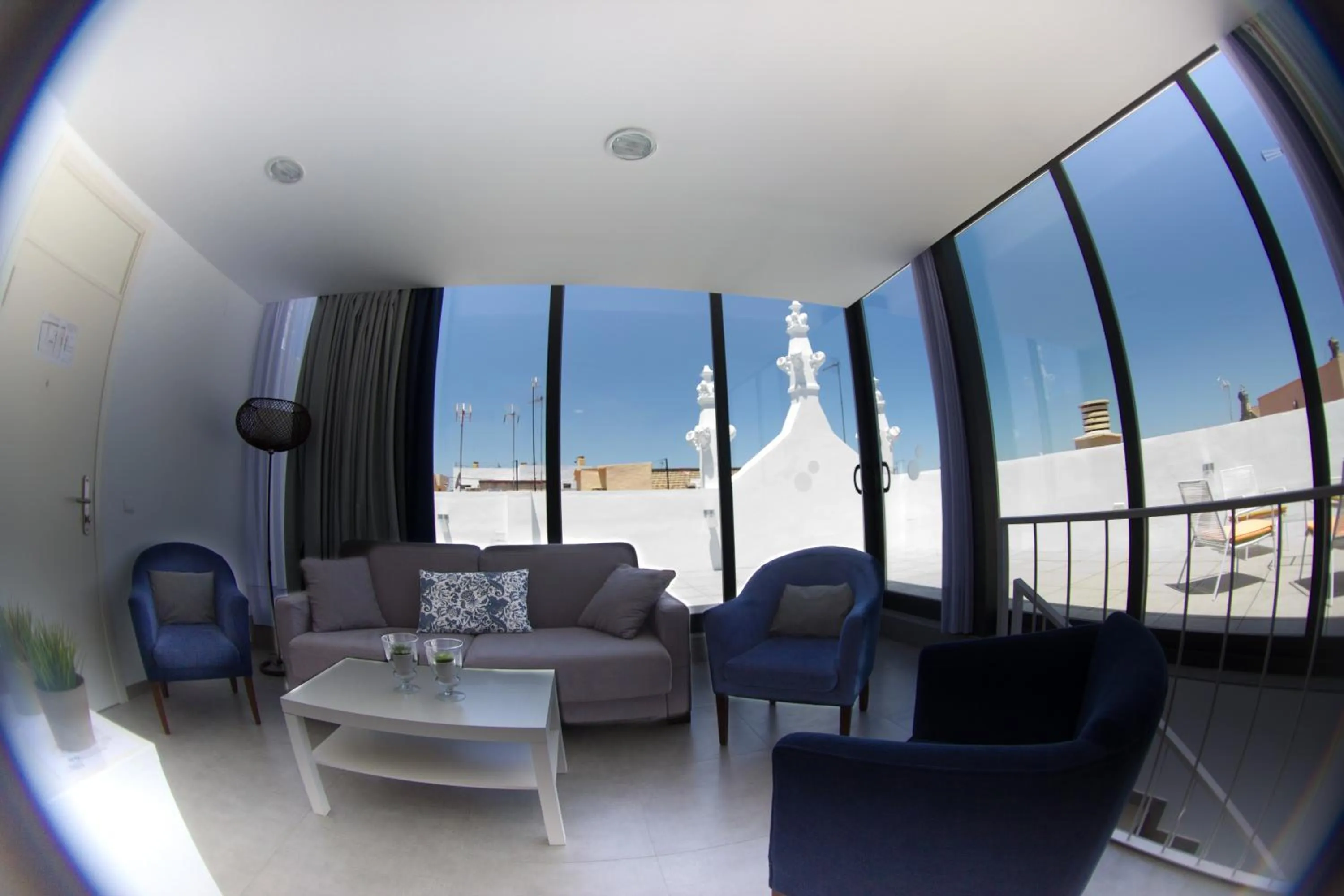 Seating area in Life Apartments Alberto Lista