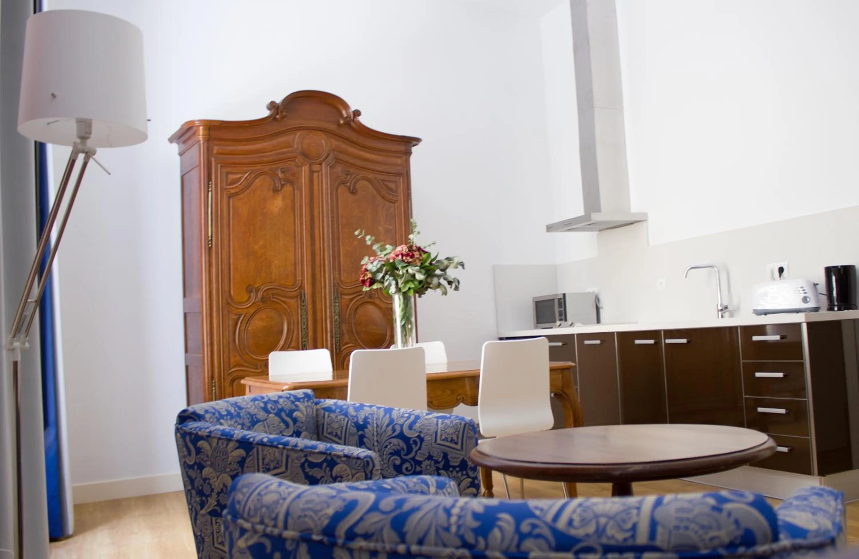 Photo of the whole room in Life Apartments Alberto Lista