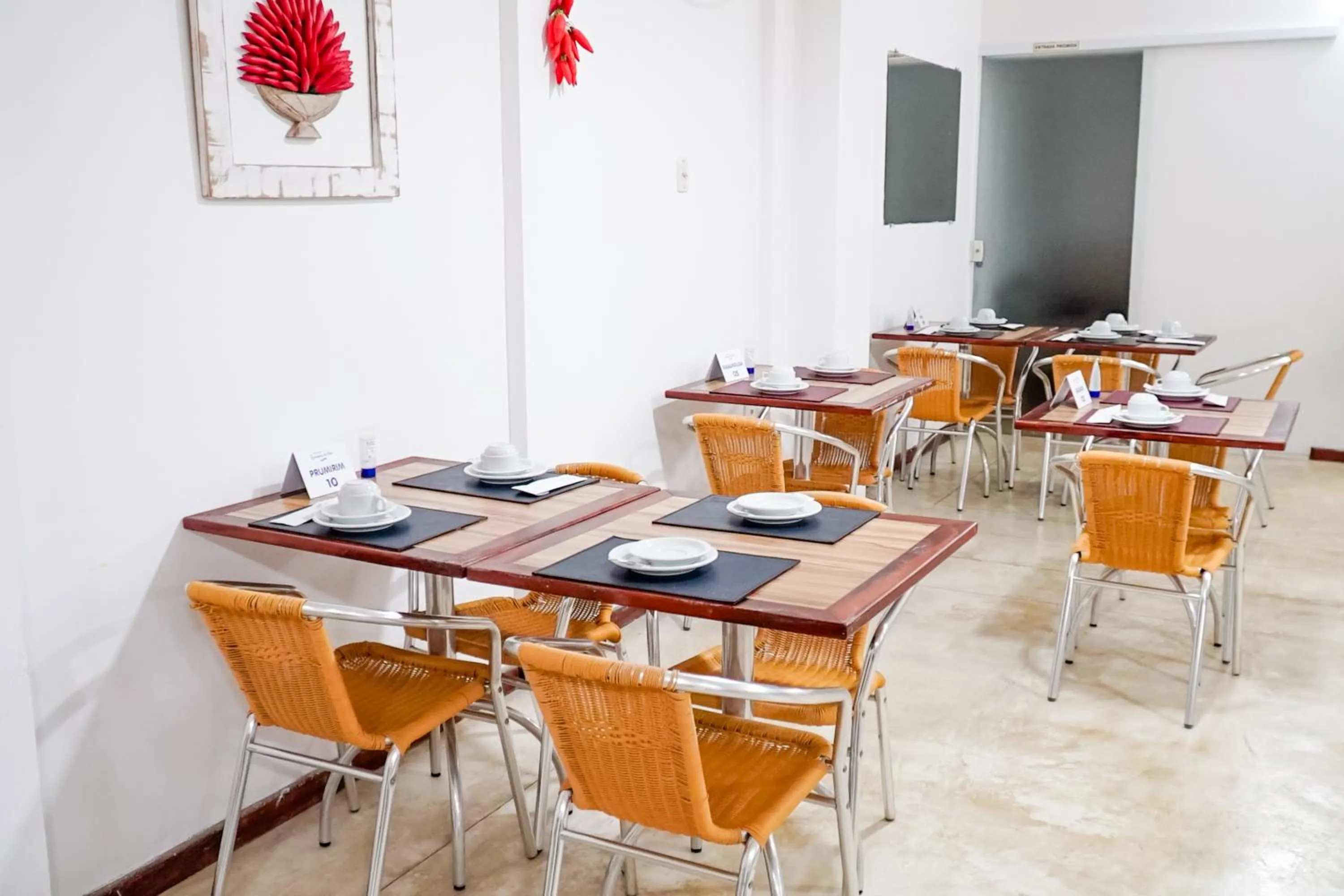 Restaurant/places to eat in Velinn Pousada Remanso do Mar