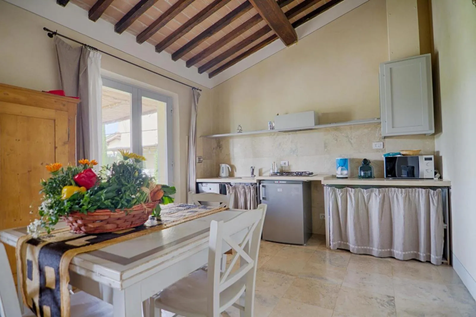 Kitchen or kitchenette in Rinidia Bio