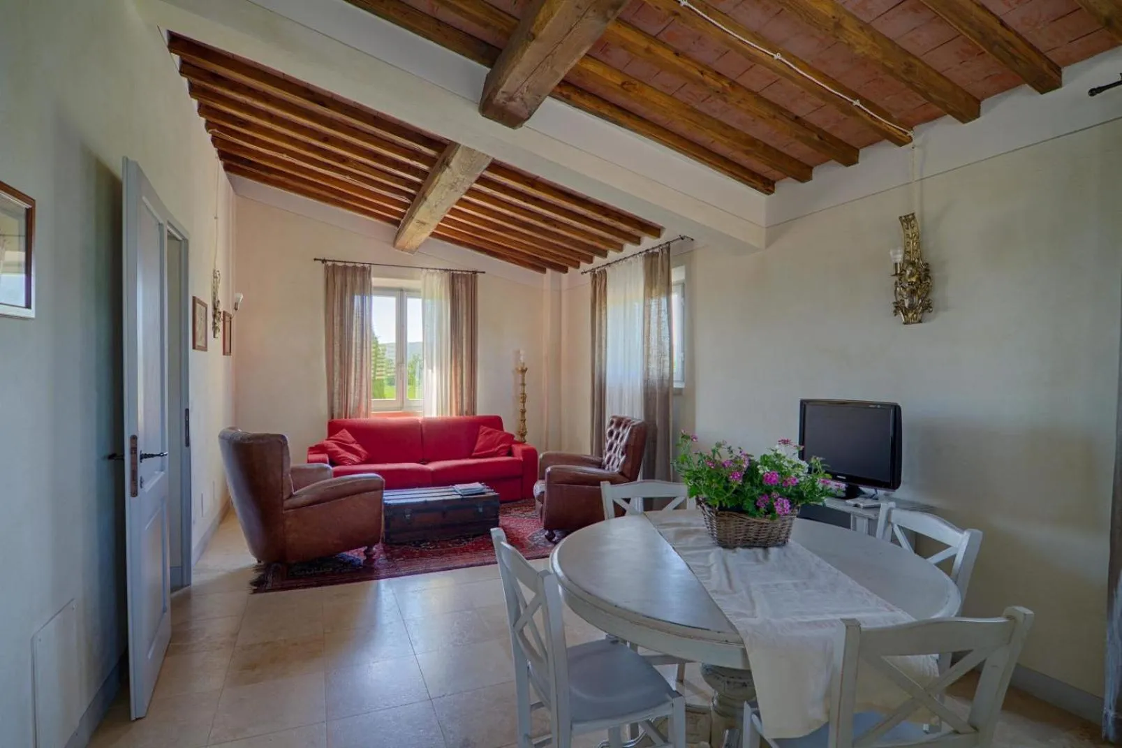 Living room in Rinidia Bio