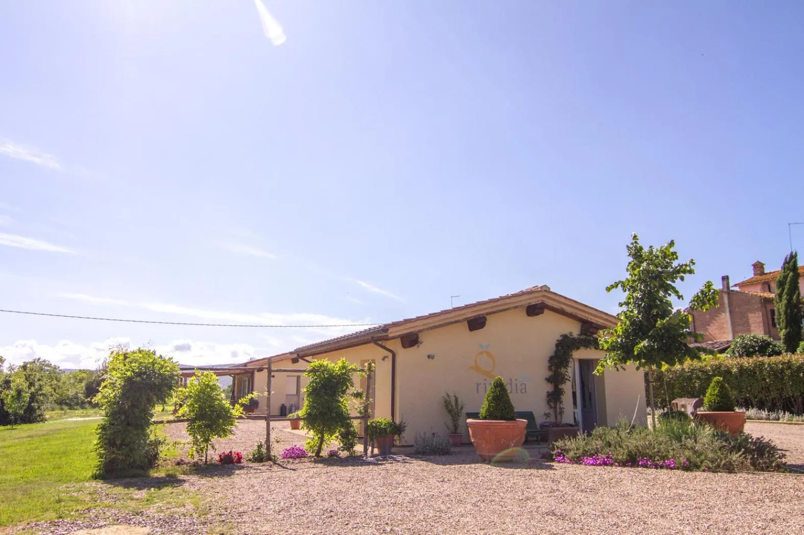 Property building in Rinidia Bio