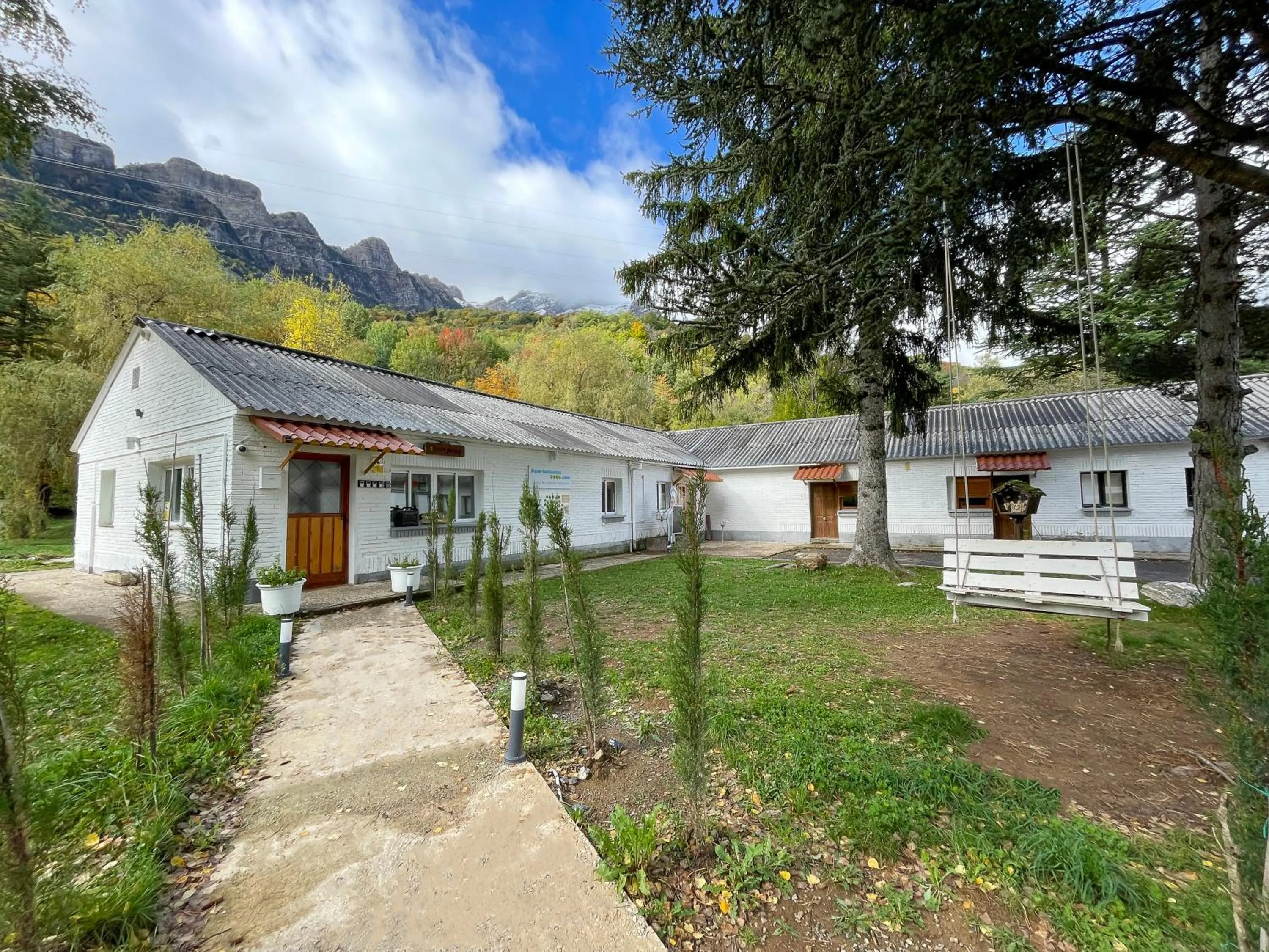 Property building in Complejo Bubal Formigal 3000