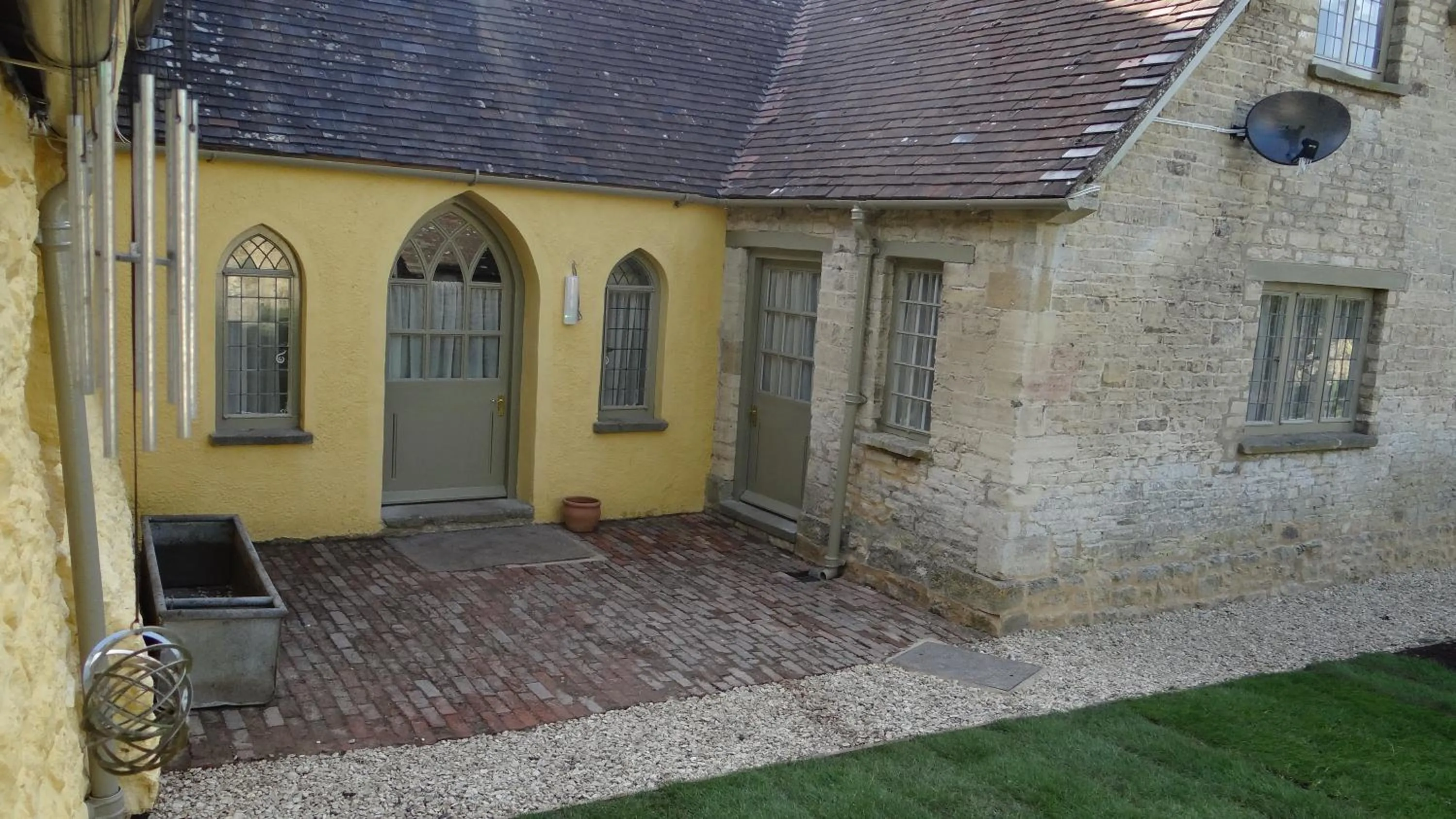 Property building in The Colesbourne Inn