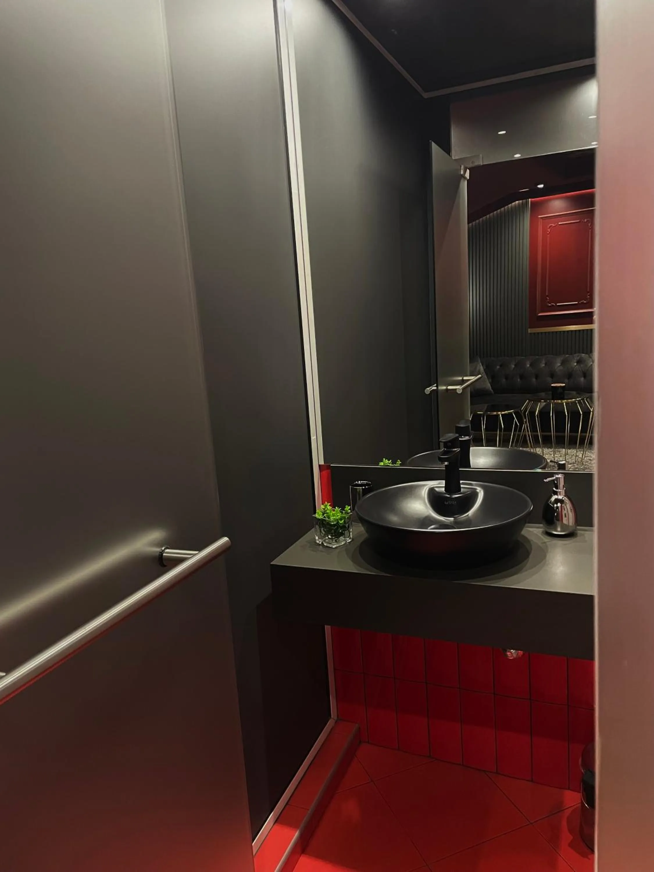 Bathroom in Hotel Allur