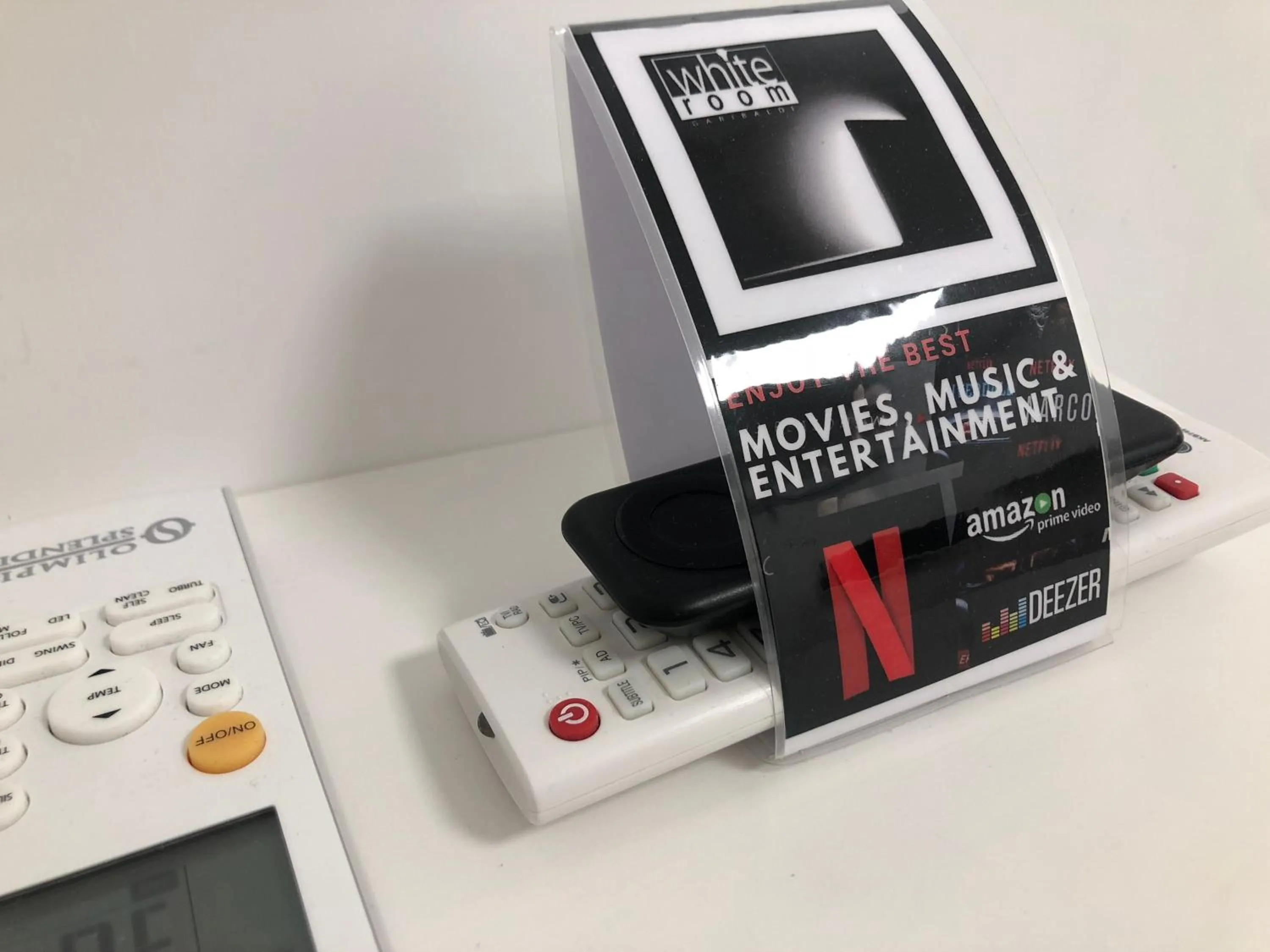 TV and multimedia, Floor Plan in White Room