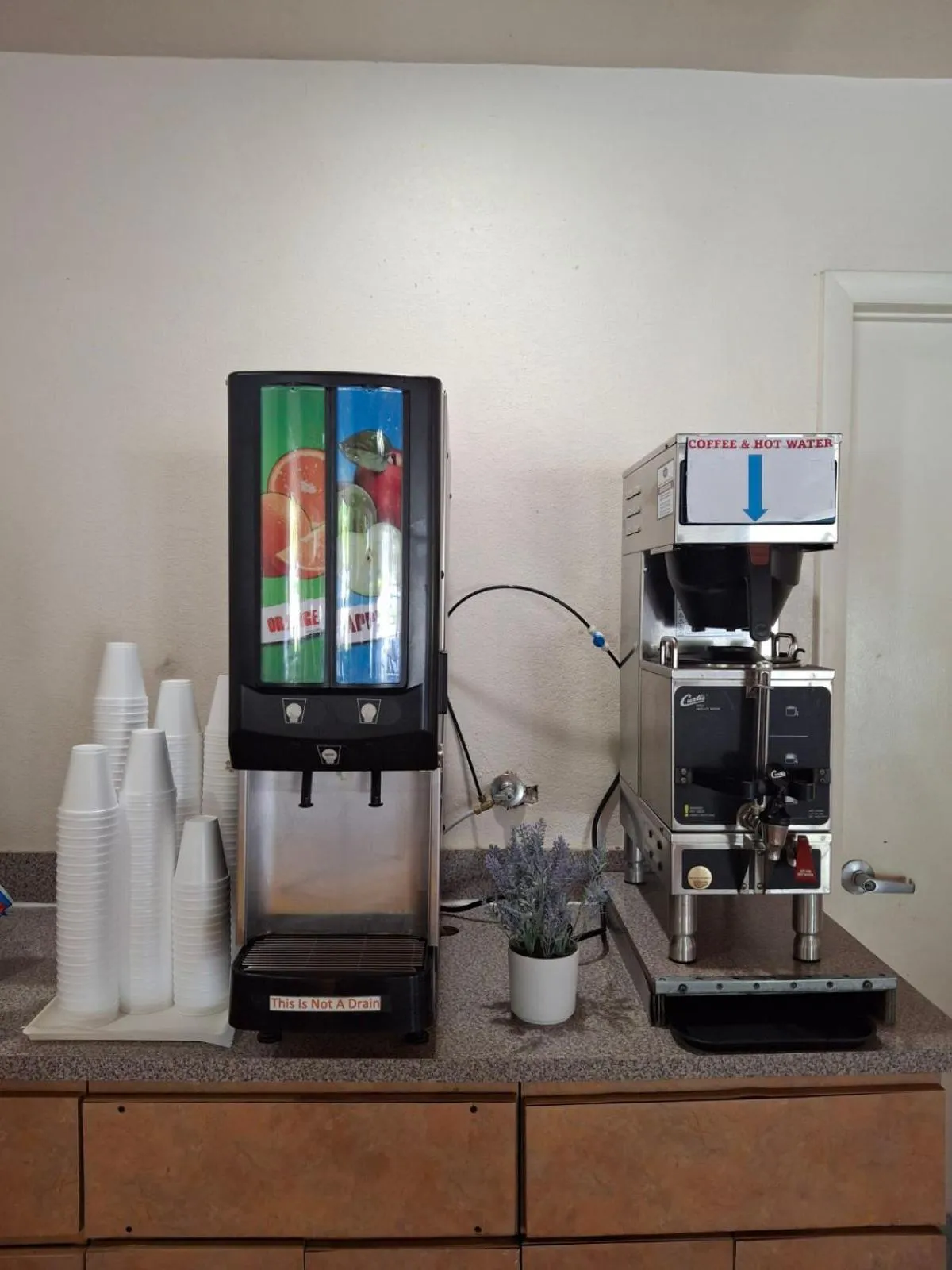 Breakfast in Super 8 by Wyndham North Palm Beach