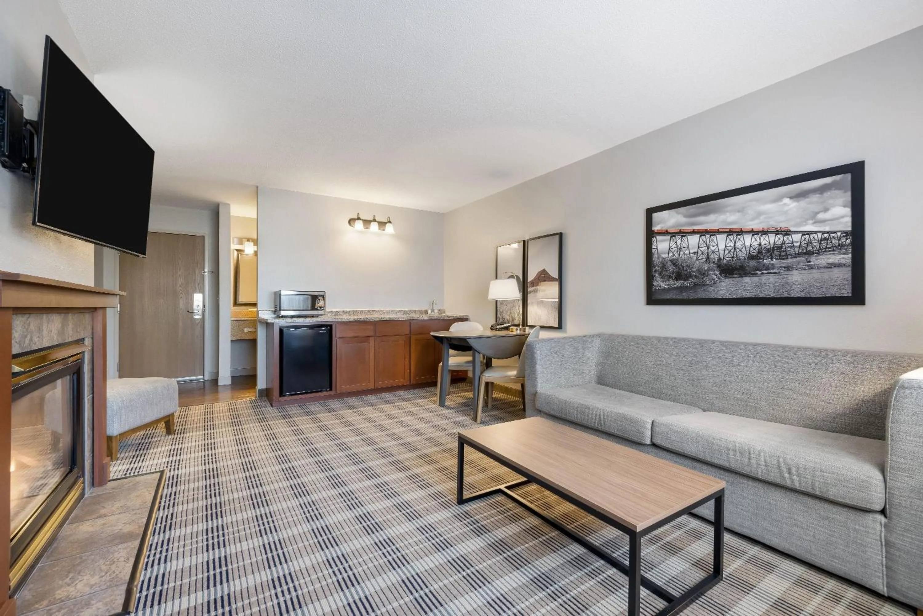 Photo of the whole room in AmericInn by Wyndham Valley City Conference Center