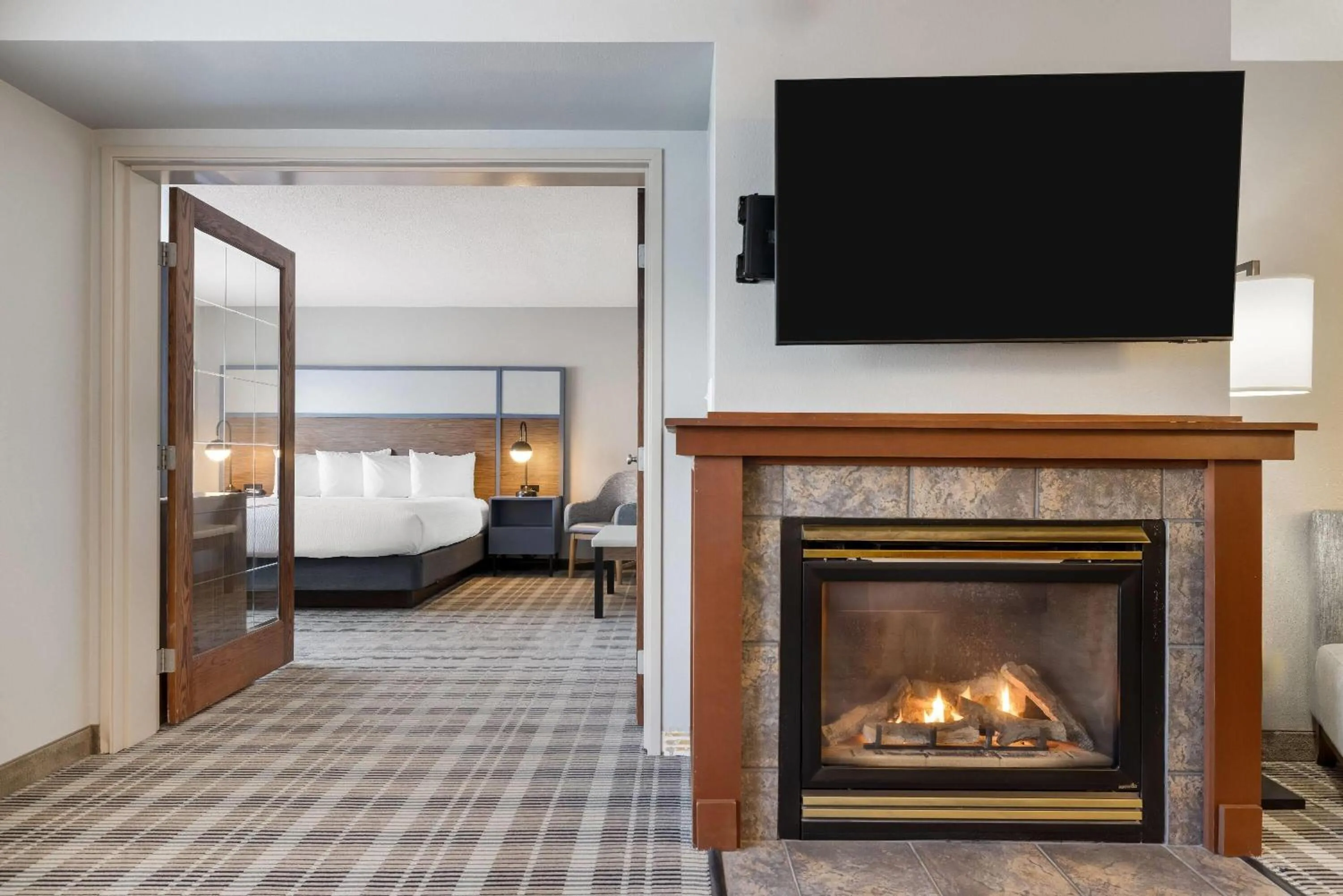 Photo of the whole room, Bed in AmericInn by Wyndham Valley City Conference Center