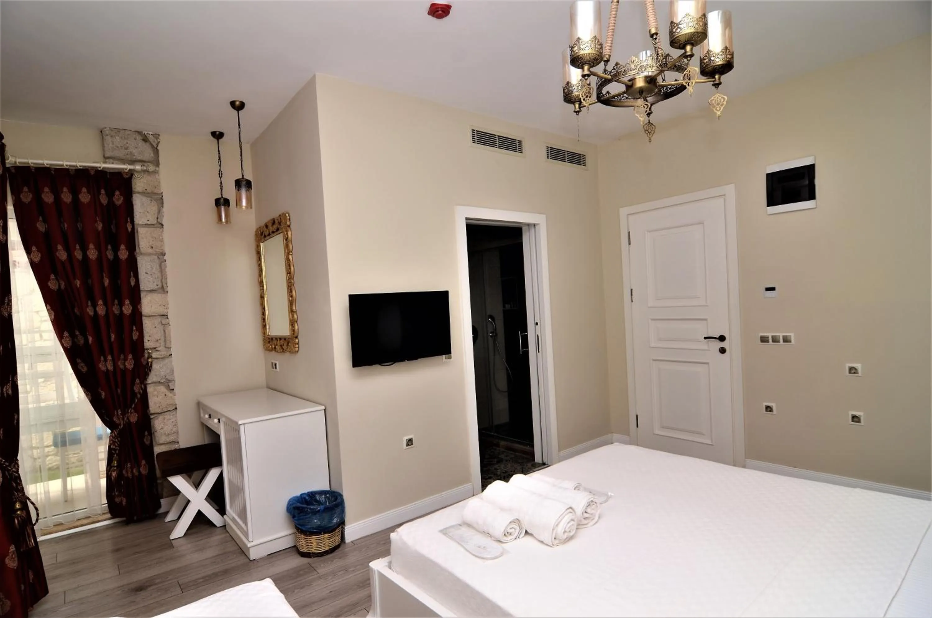 Bed in Grand Alaçatı Butik Hotel