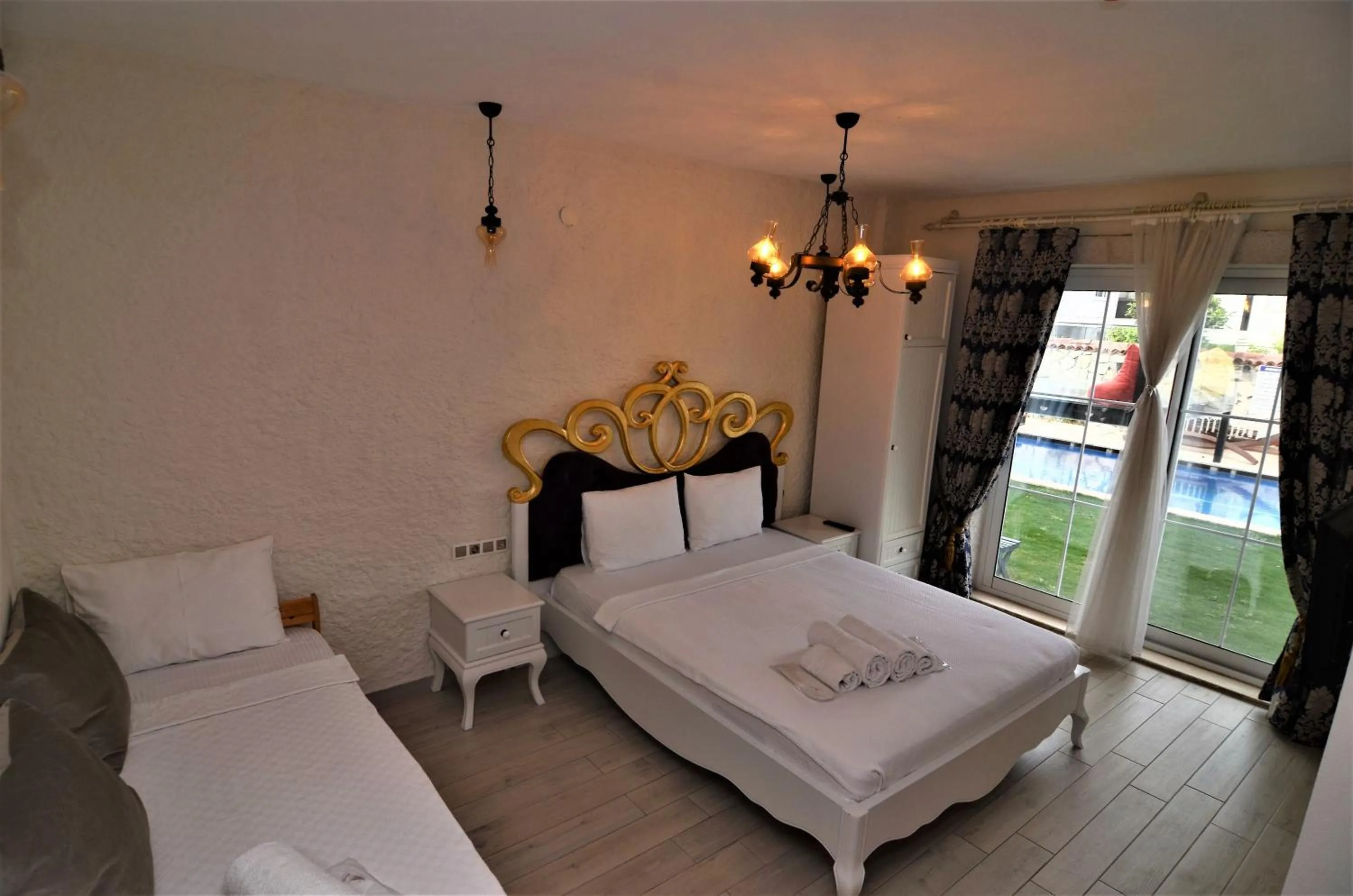 Bed in Grand Alaçatı Butik Hotel