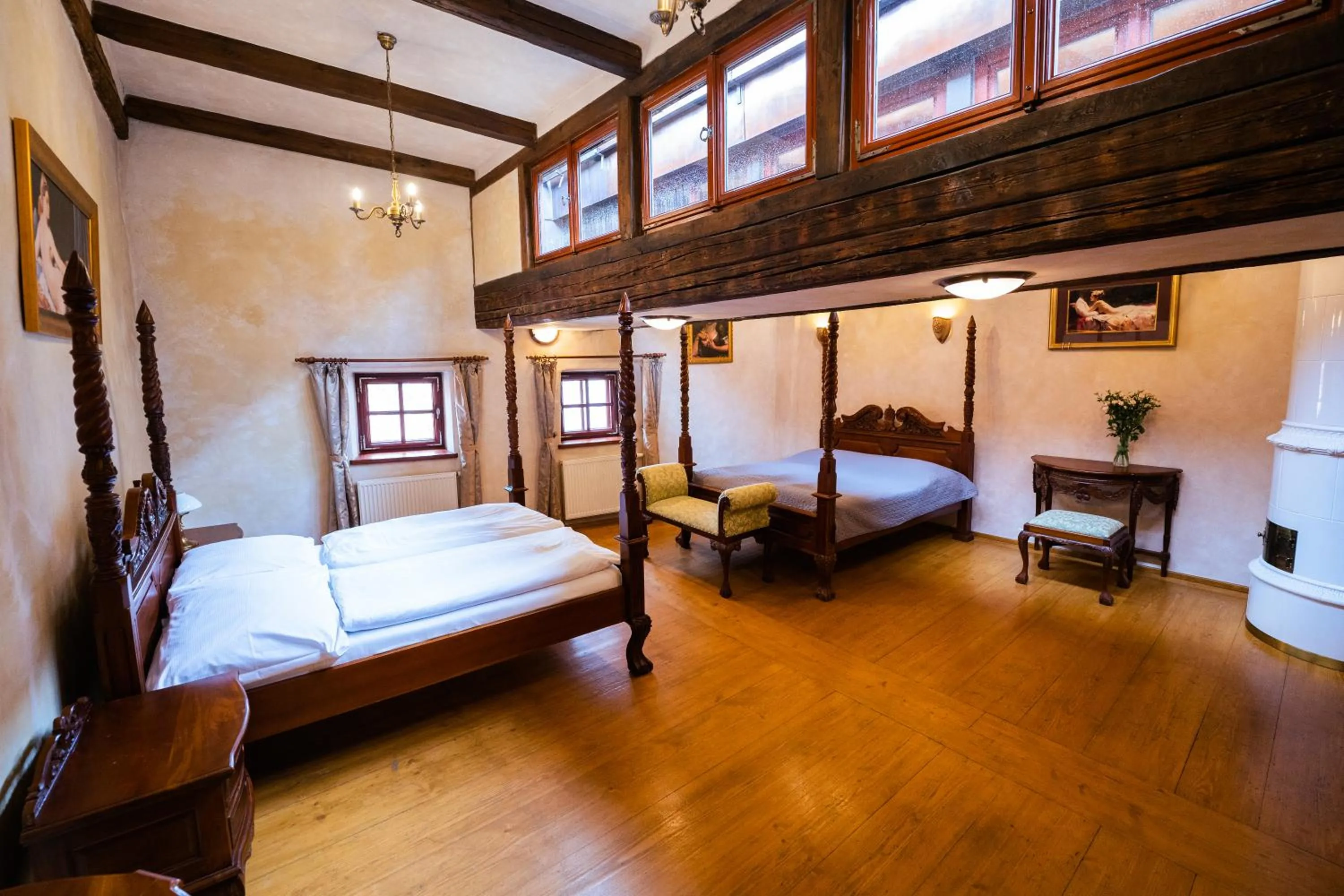 Deluxe Double Room with Bath in Penzion Baroko