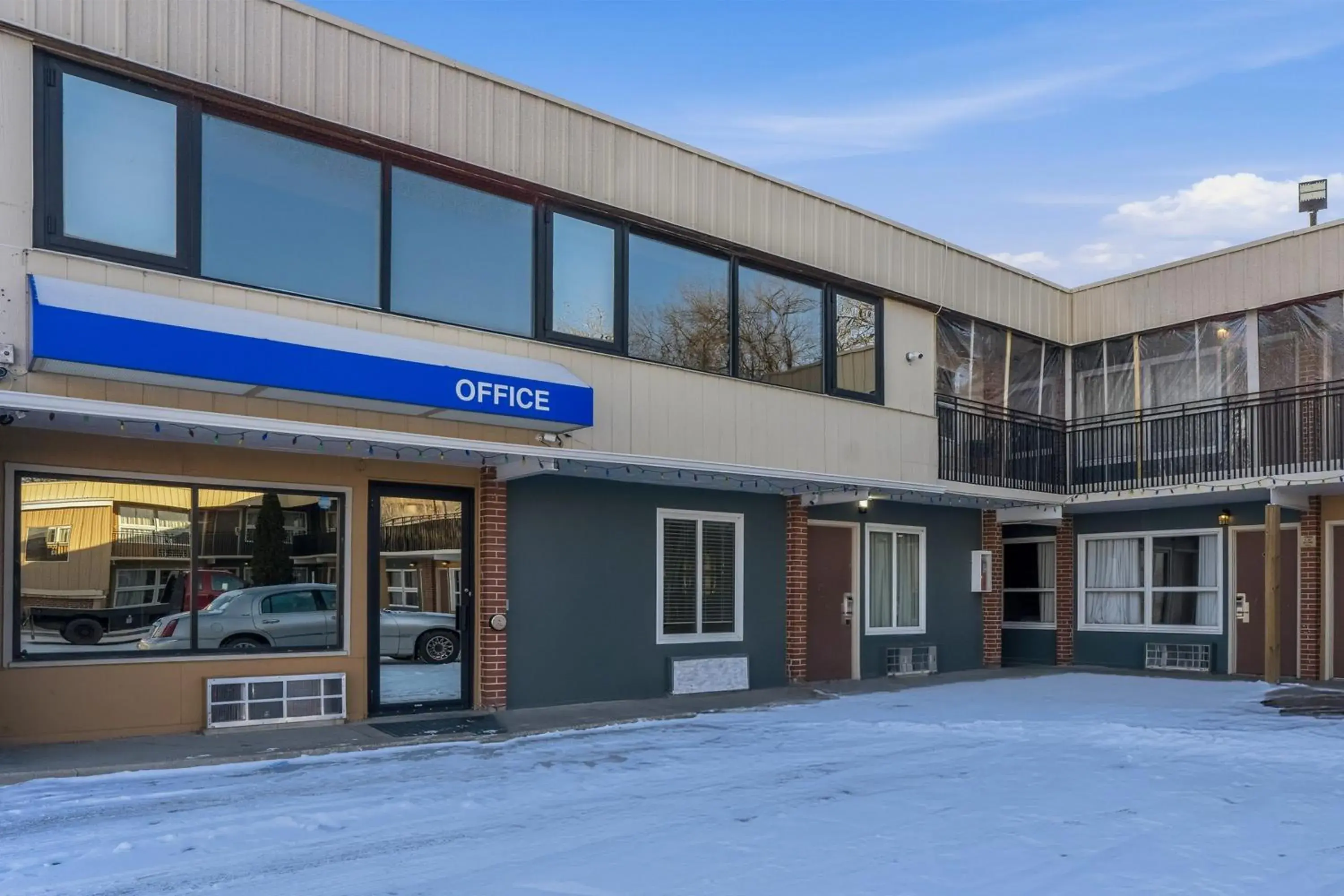 Facade/entrance in Devils Lake Inn By OYO Near Devils Lake Regional Airport Facade/entrance in Devils Lake Inn By OYO Near Devils Lake Regional Airport