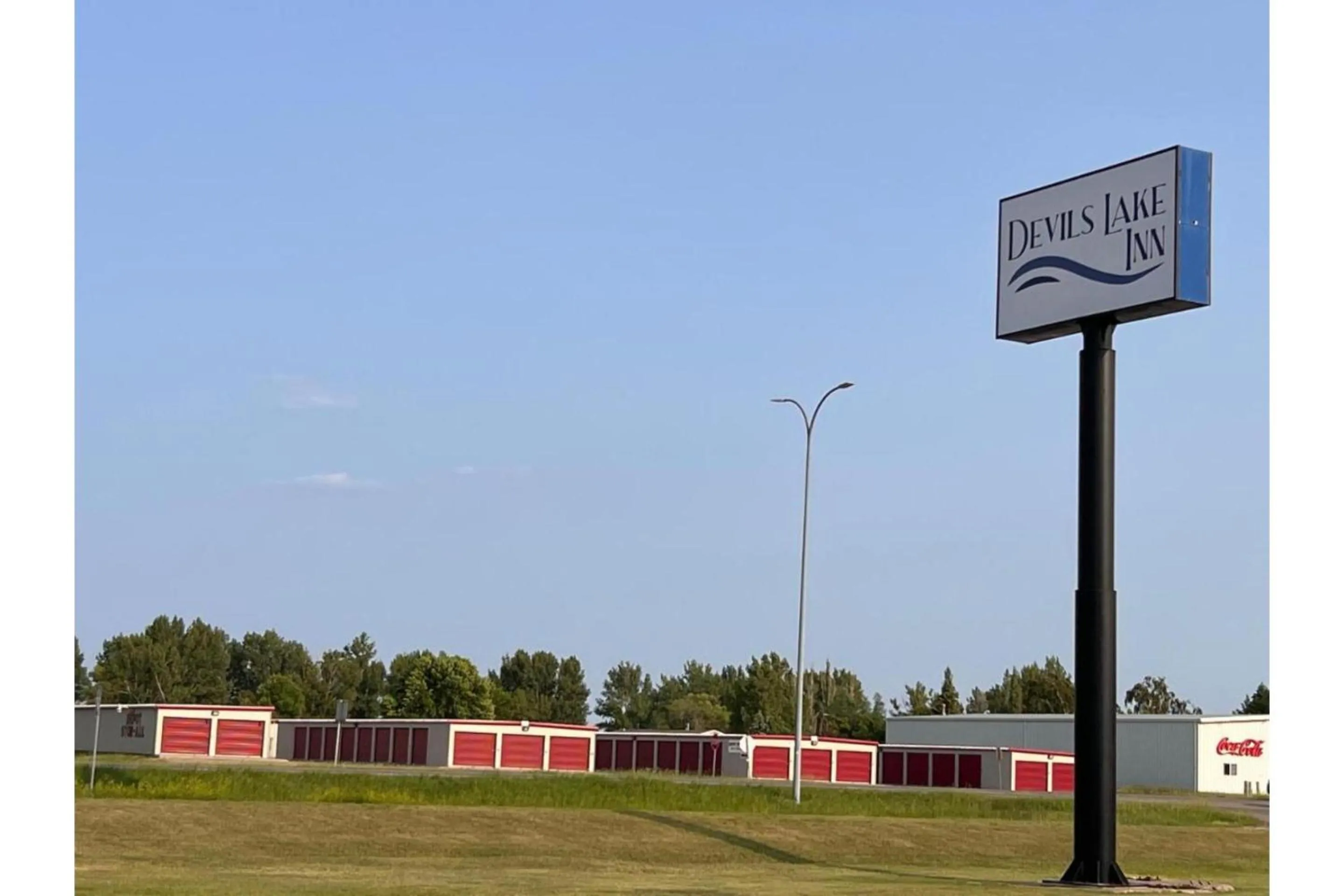 Facade/entrance in Devils Lake Inn By OYO Near Devils Lake Regional Airport
