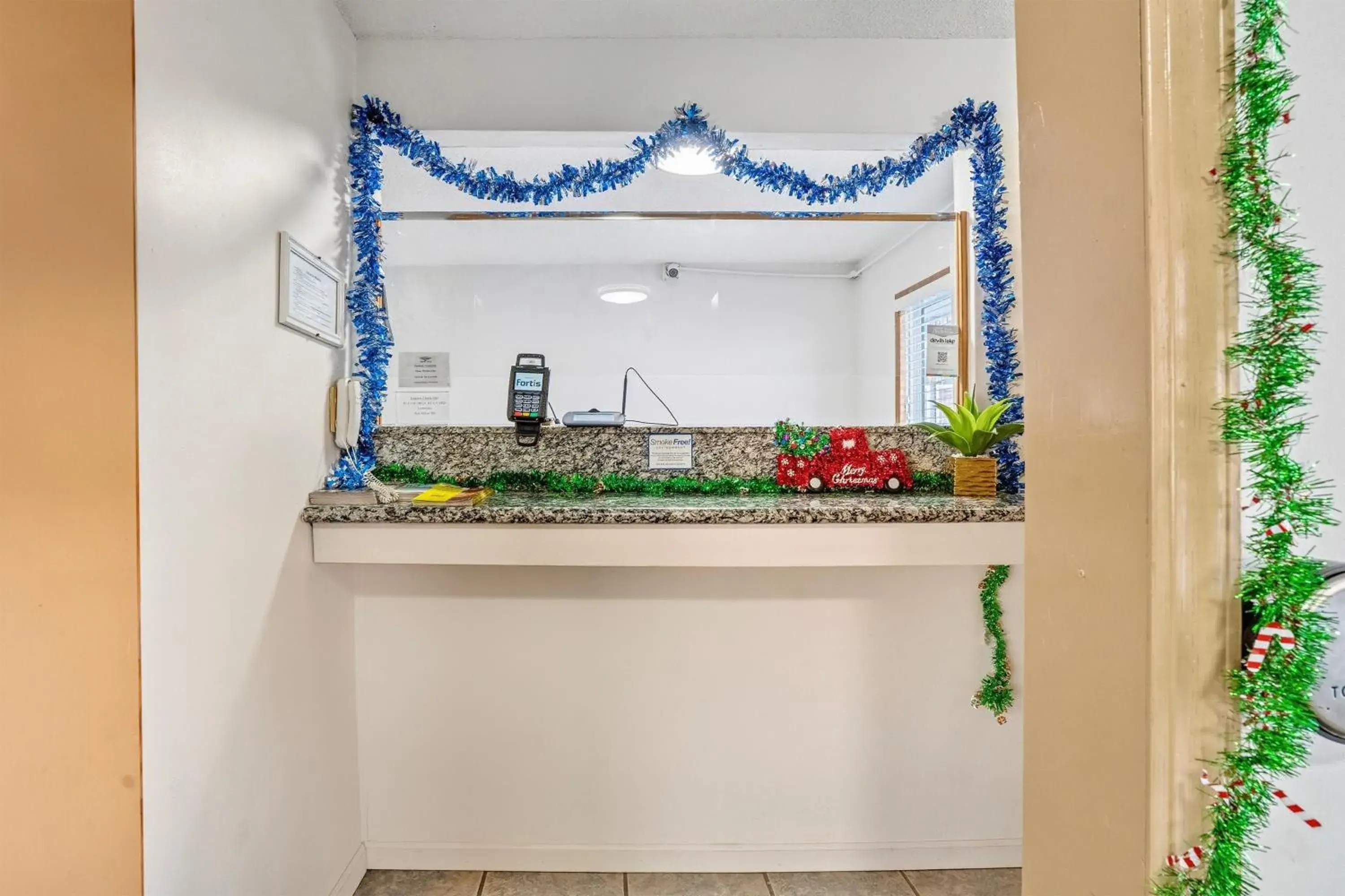 Lobby or reception in Devils Lake Inn By OYO Near Devils Lake Regional Airport Lobby or reception in Devils Lake Inn By OYO Near Devils Lake Regional Airport