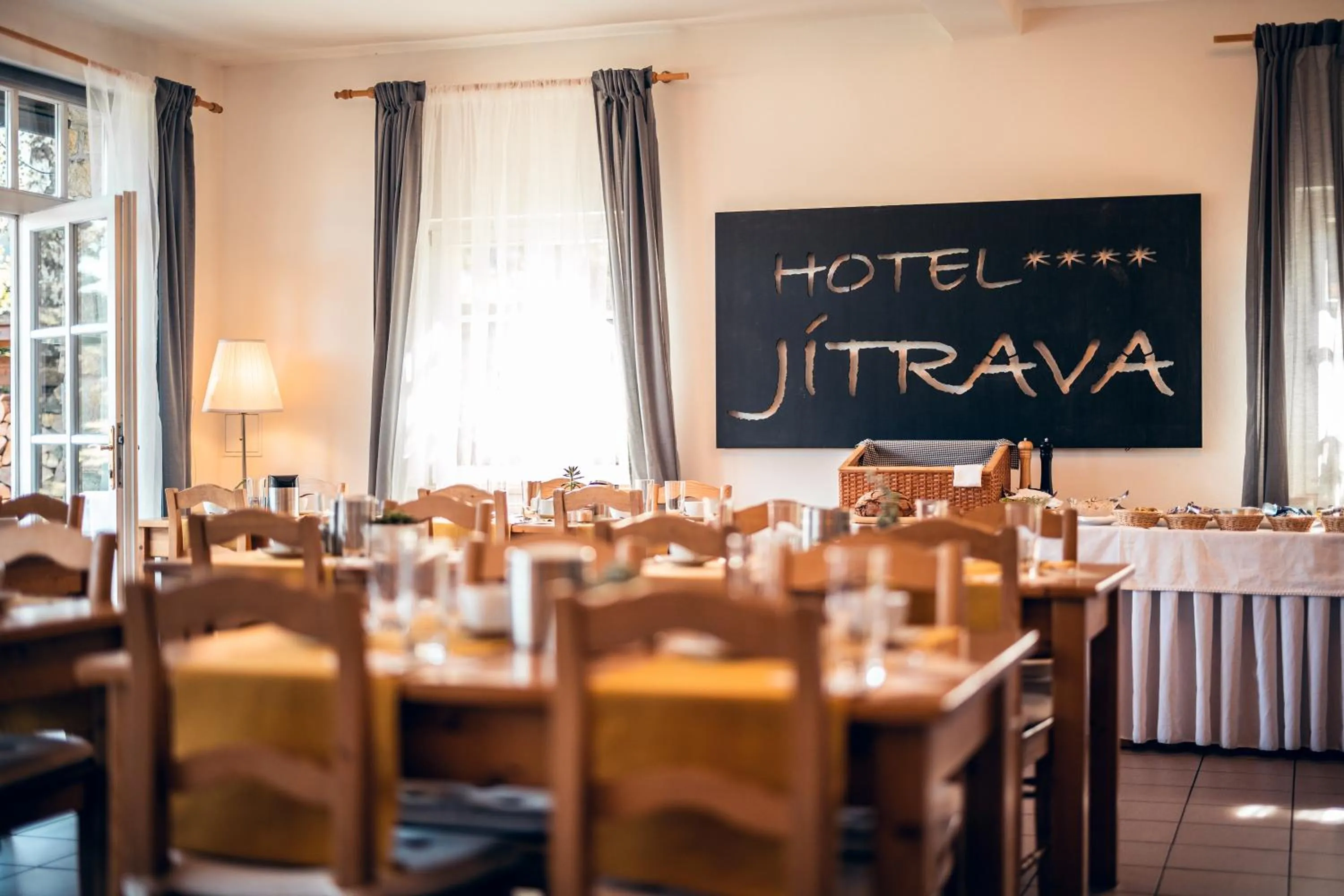 Breakfast in Apartmán-Hotel Jítravský Dvorec