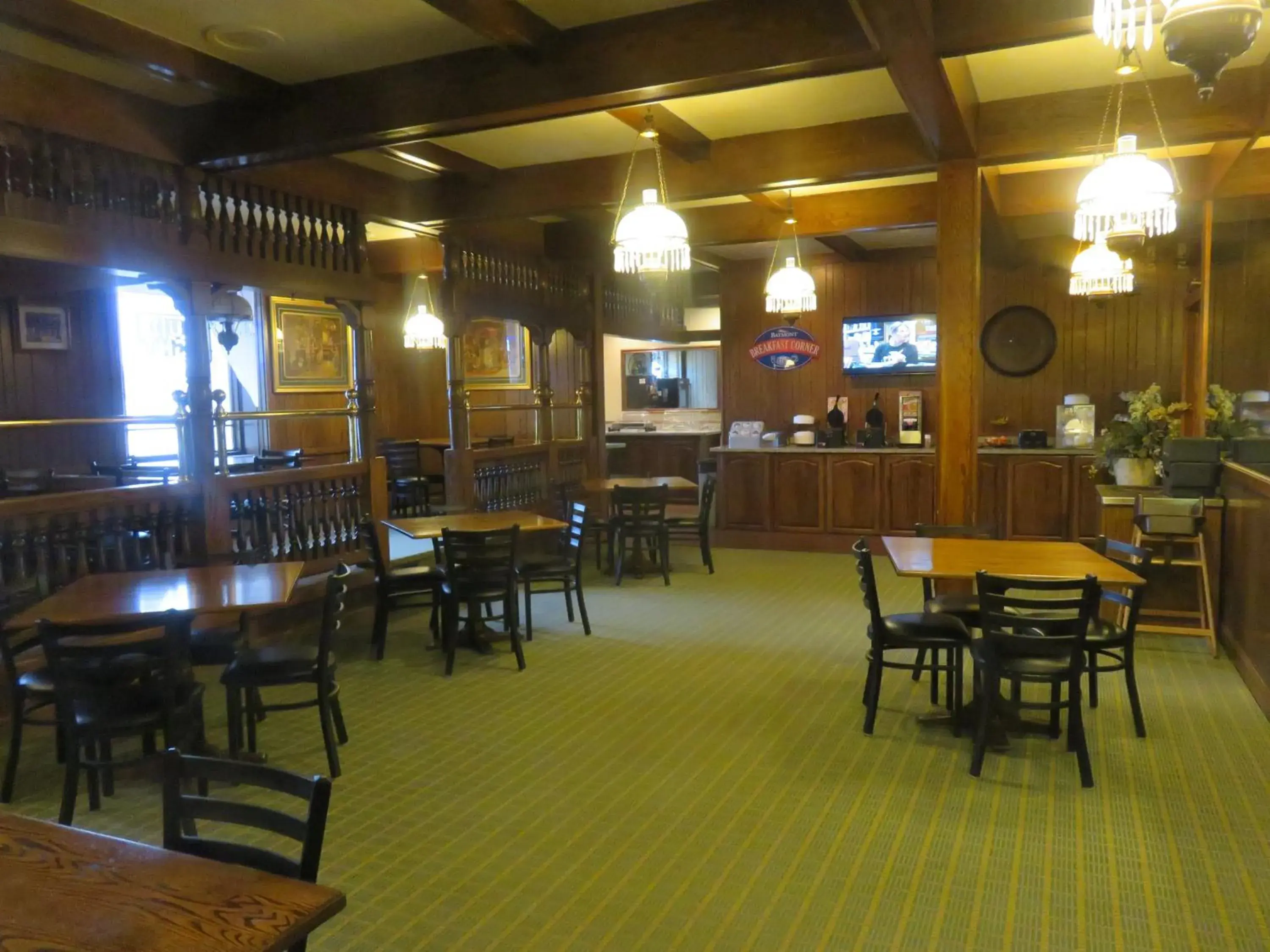 Dining area, Restaurant/Places to Eat in Baymont by Wyndham Fargo