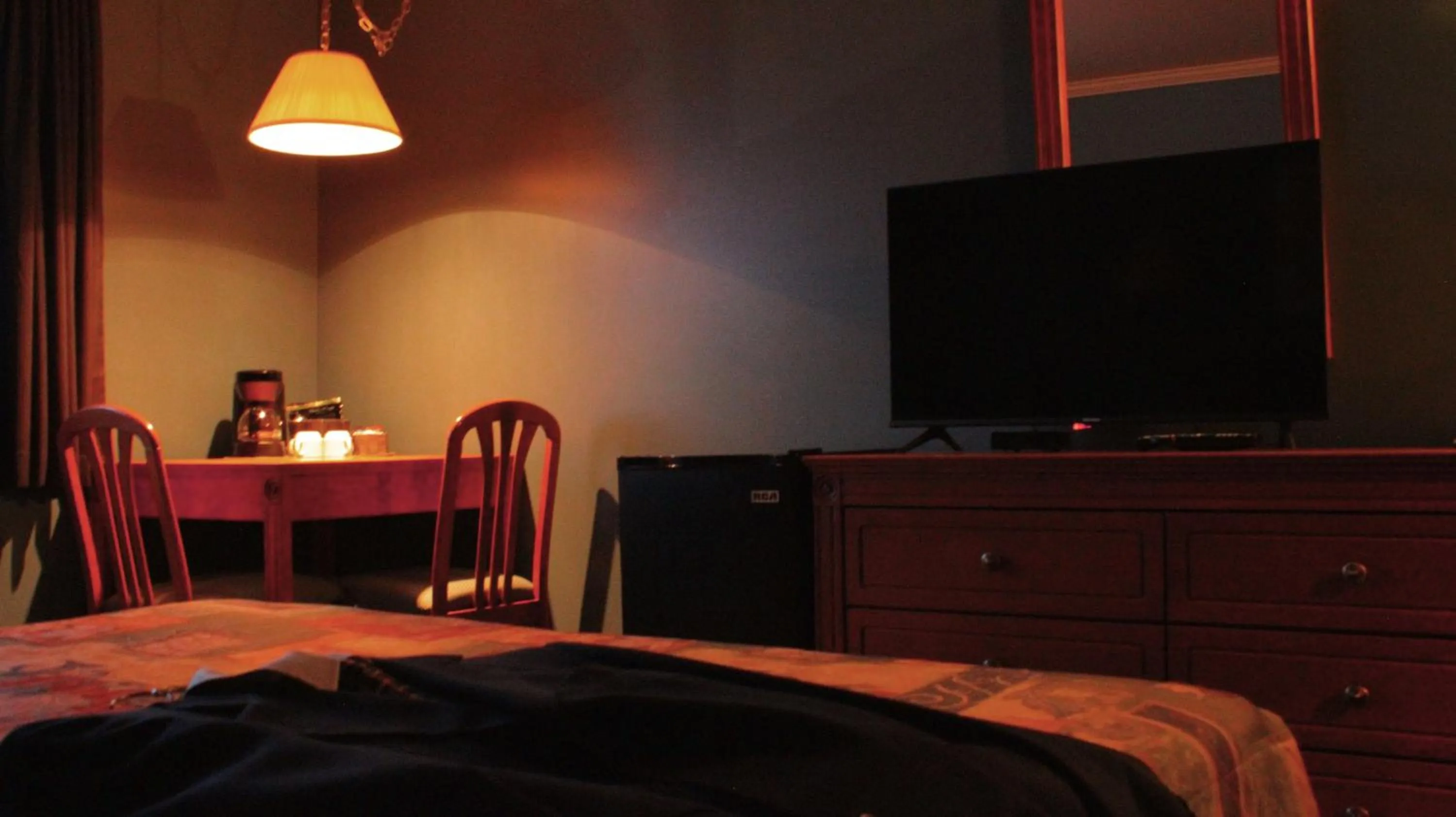 Bed in Hôtel Val-des-Sources