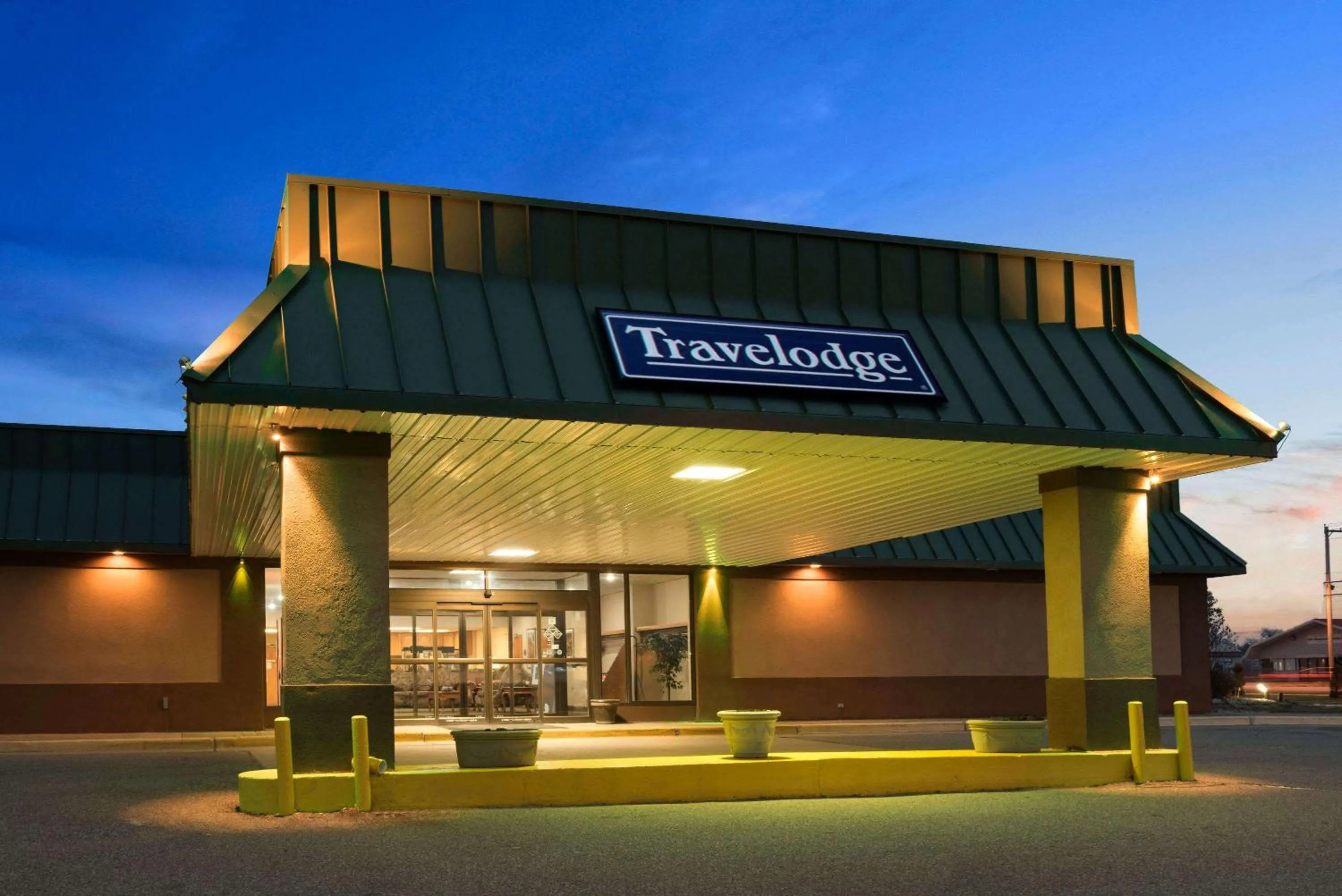 Property building in Travelodge by Wyndham Sturgis