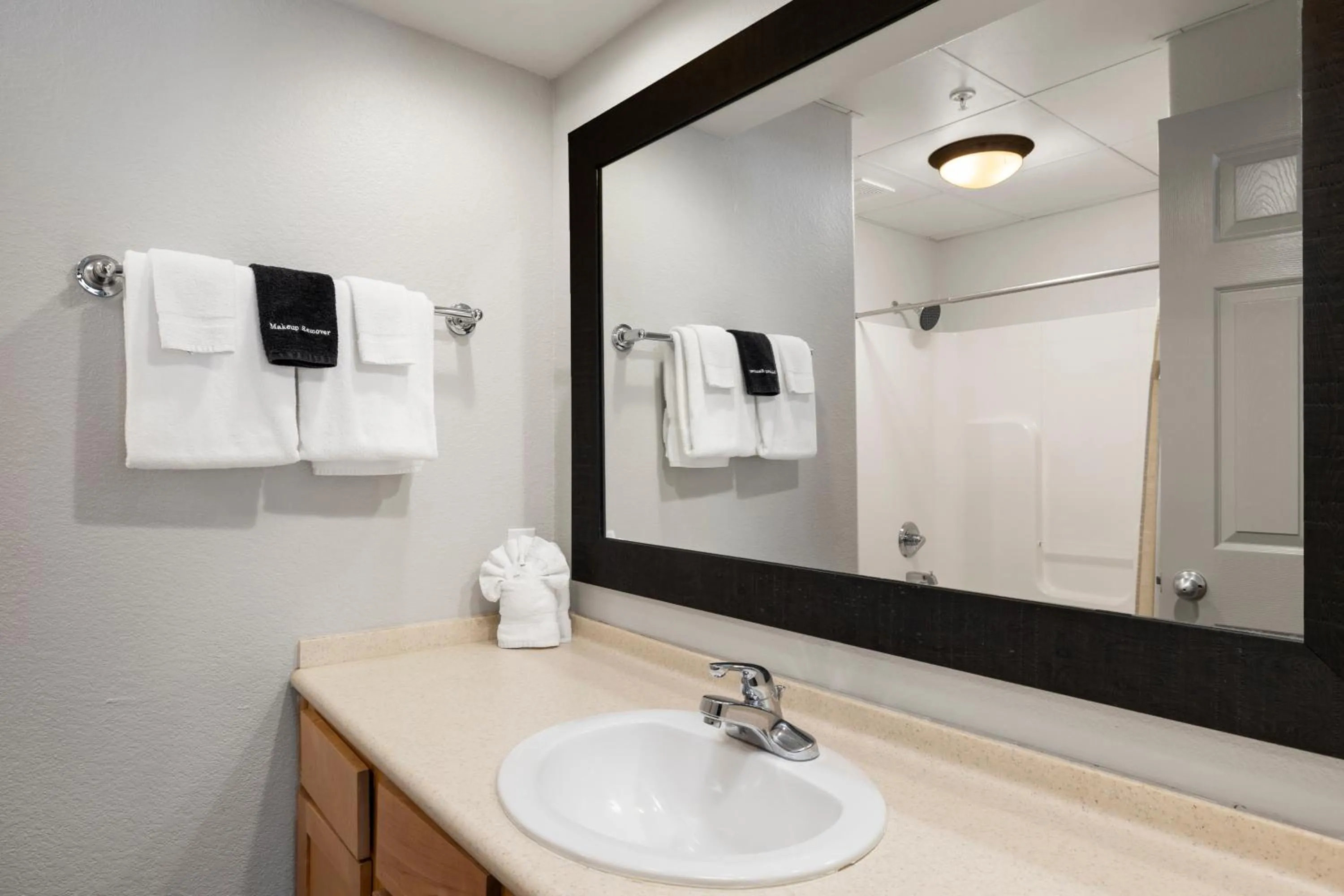 Bathroom in Still Waters Resort