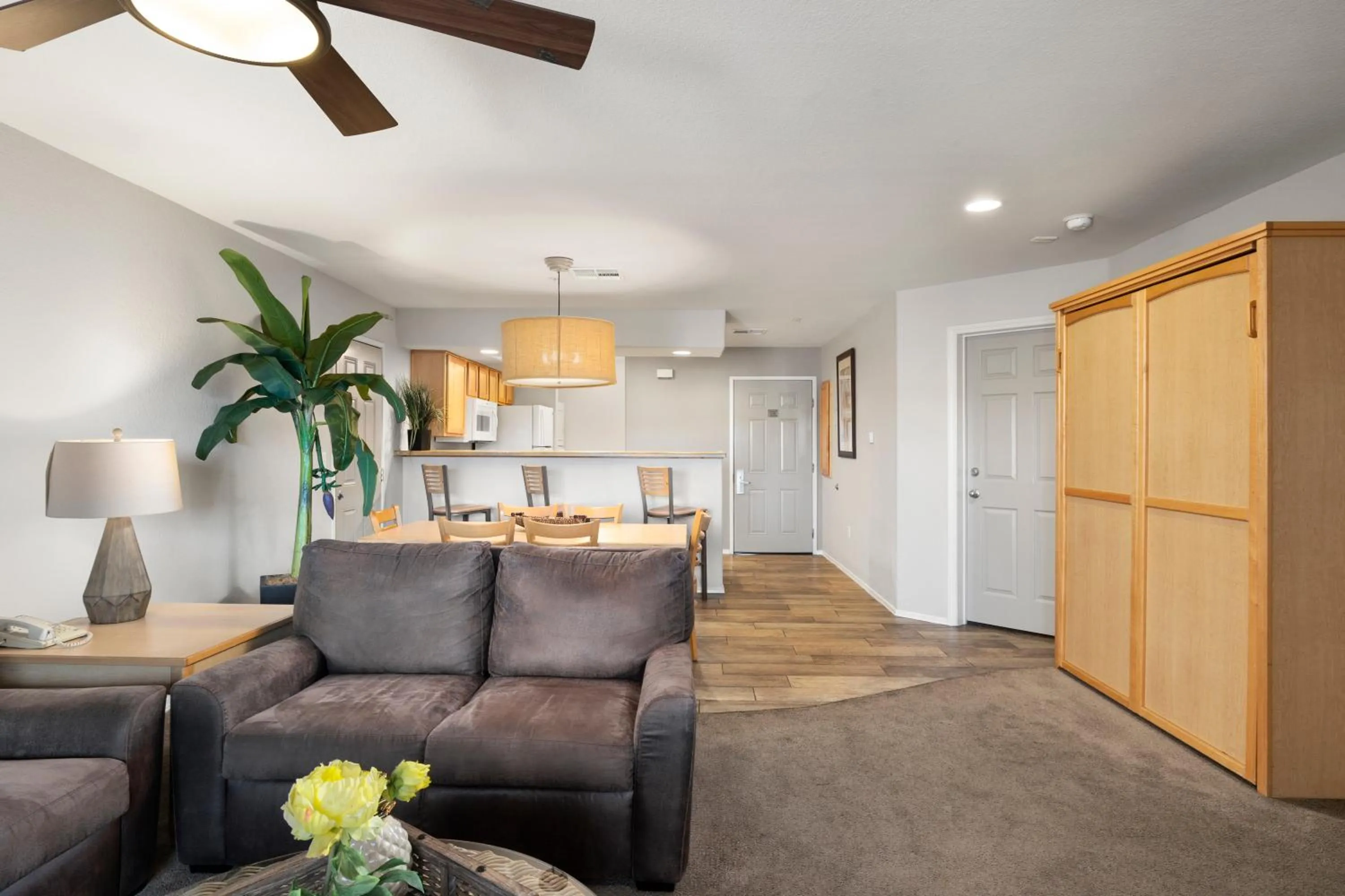 Kitchen or kitchenette in Still Waters Resort