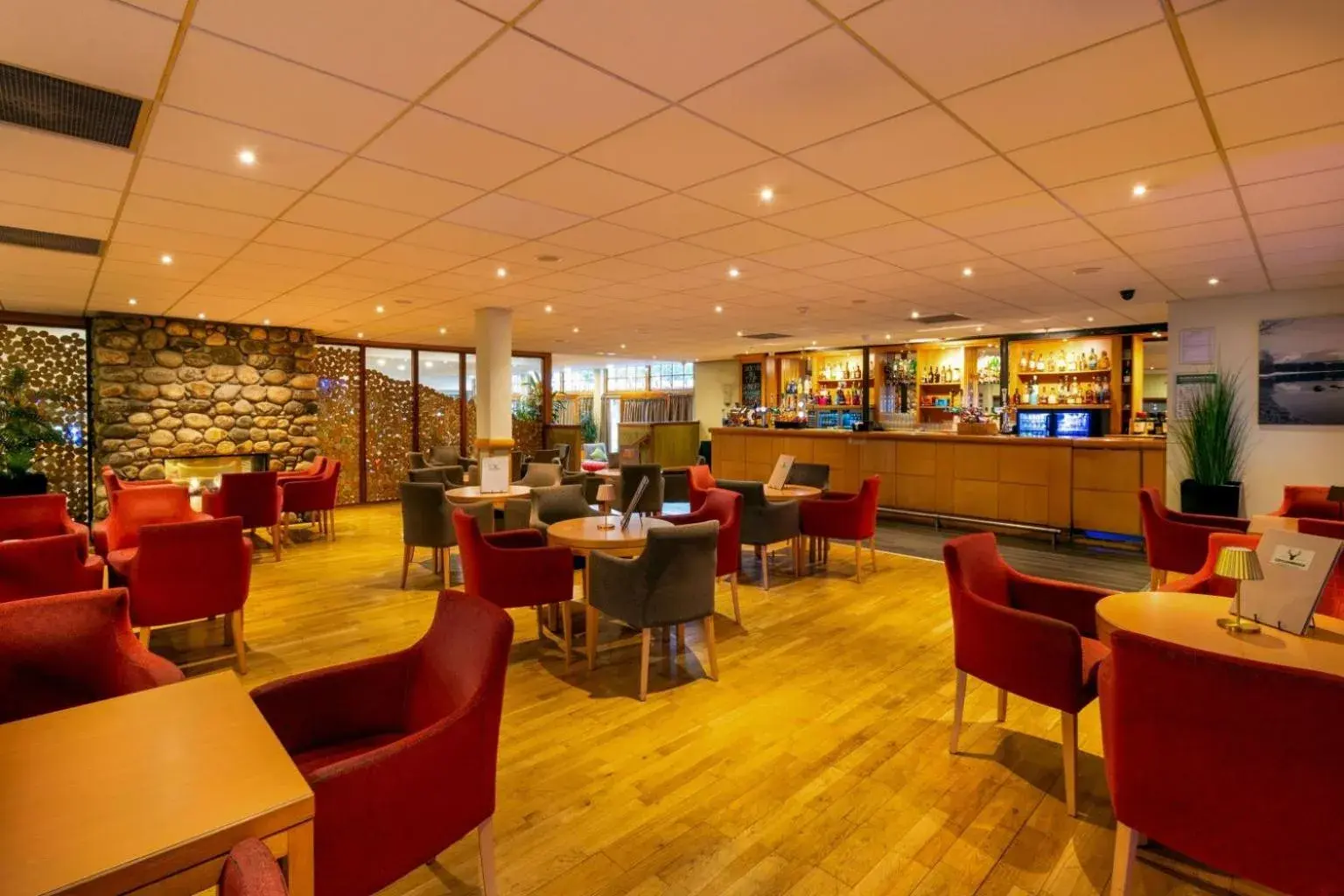 Lounge or bar in Coylumbridge Resort Hotel Lounge or bar in Coylumbridge Resort Hotel