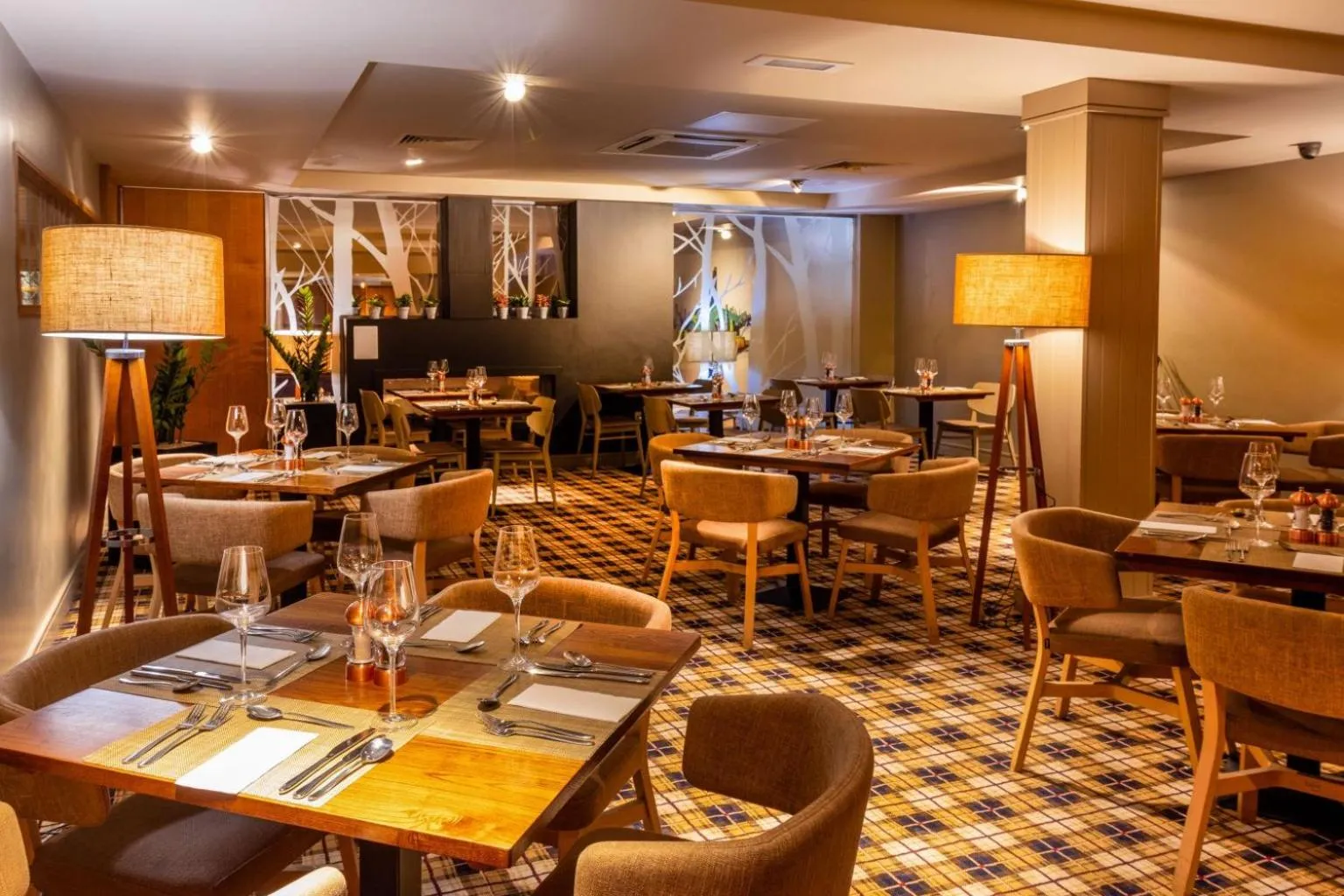 Restaurant/places to eat in Coylumbridge Resort Hotel