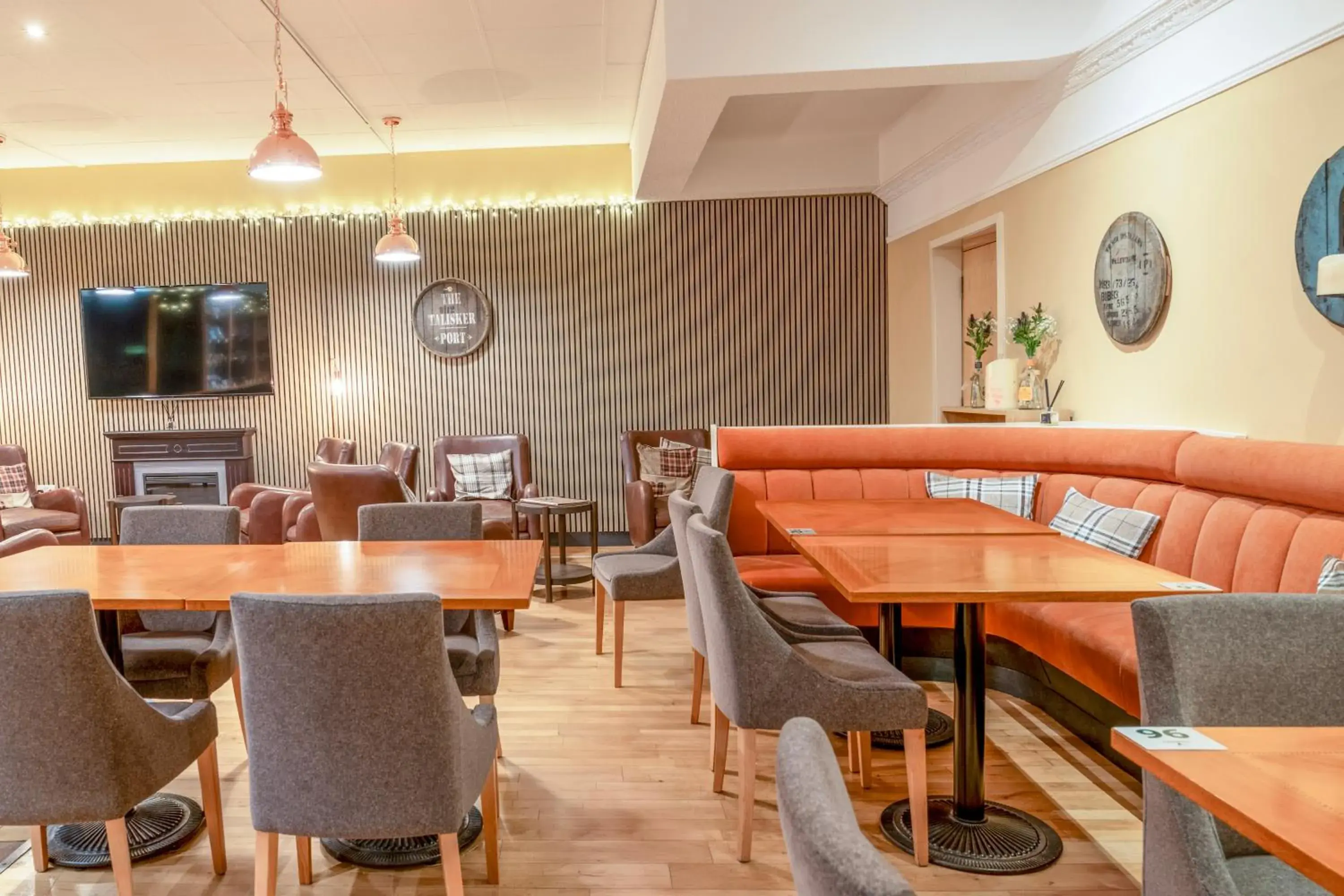 Restaurant/places to eat in Coylumbridge Resort Hotel Restaurant/places to eat in Coylumbridge Resort Hotel