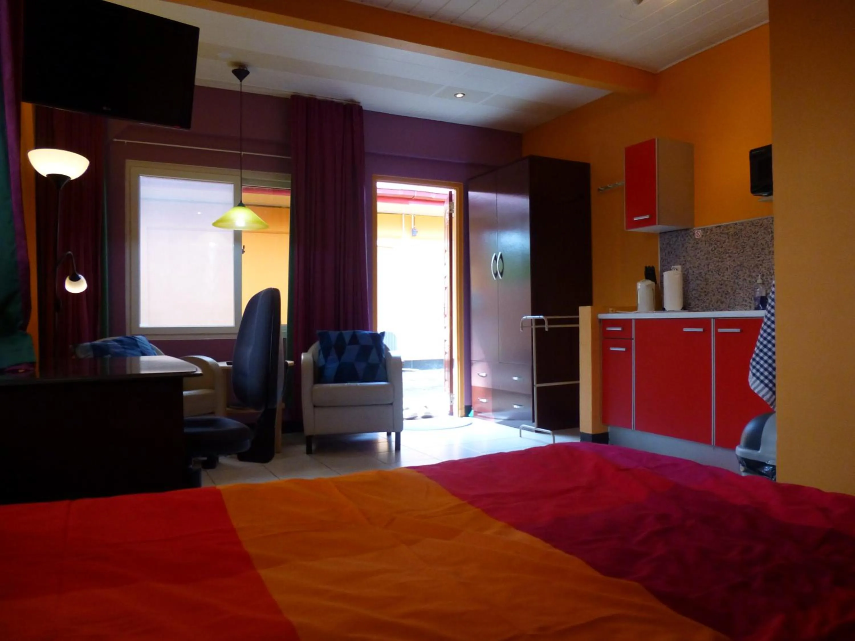 Bed in Kekemba Apartments Paramaribo