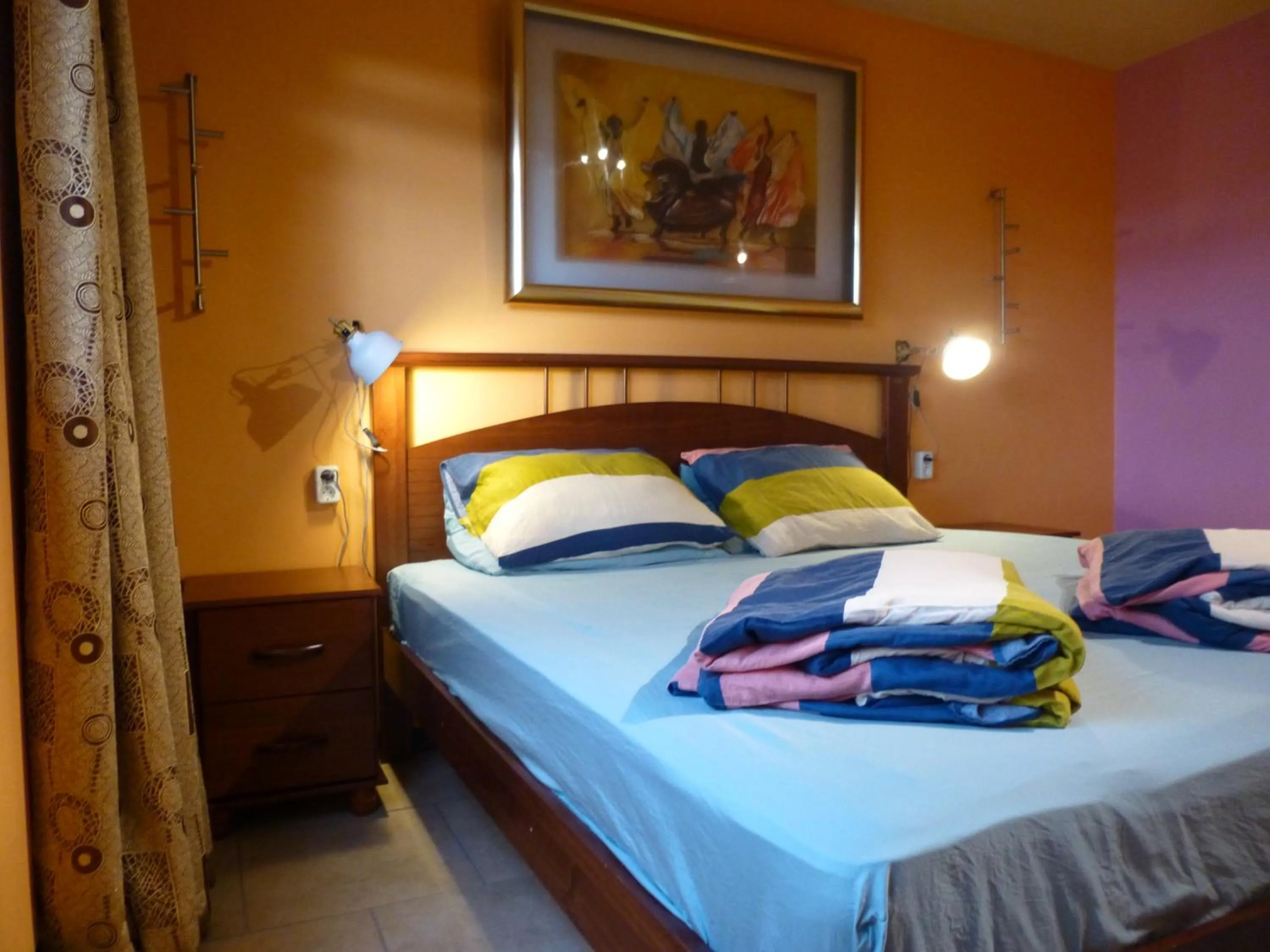 Bed in Kekemba Apartments Paramaribo