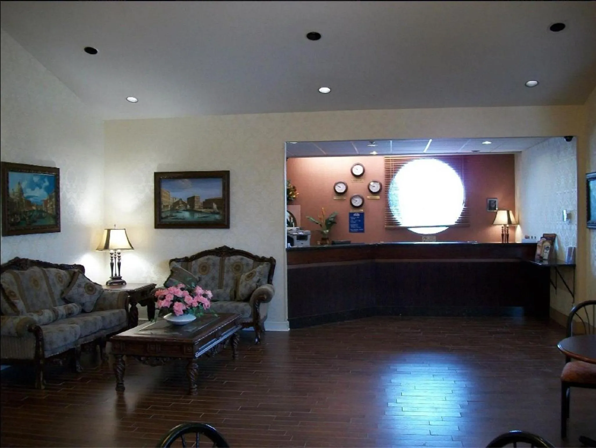 Lobby or reception in Americas Best Value Inn Romulus/Detroit Airport
