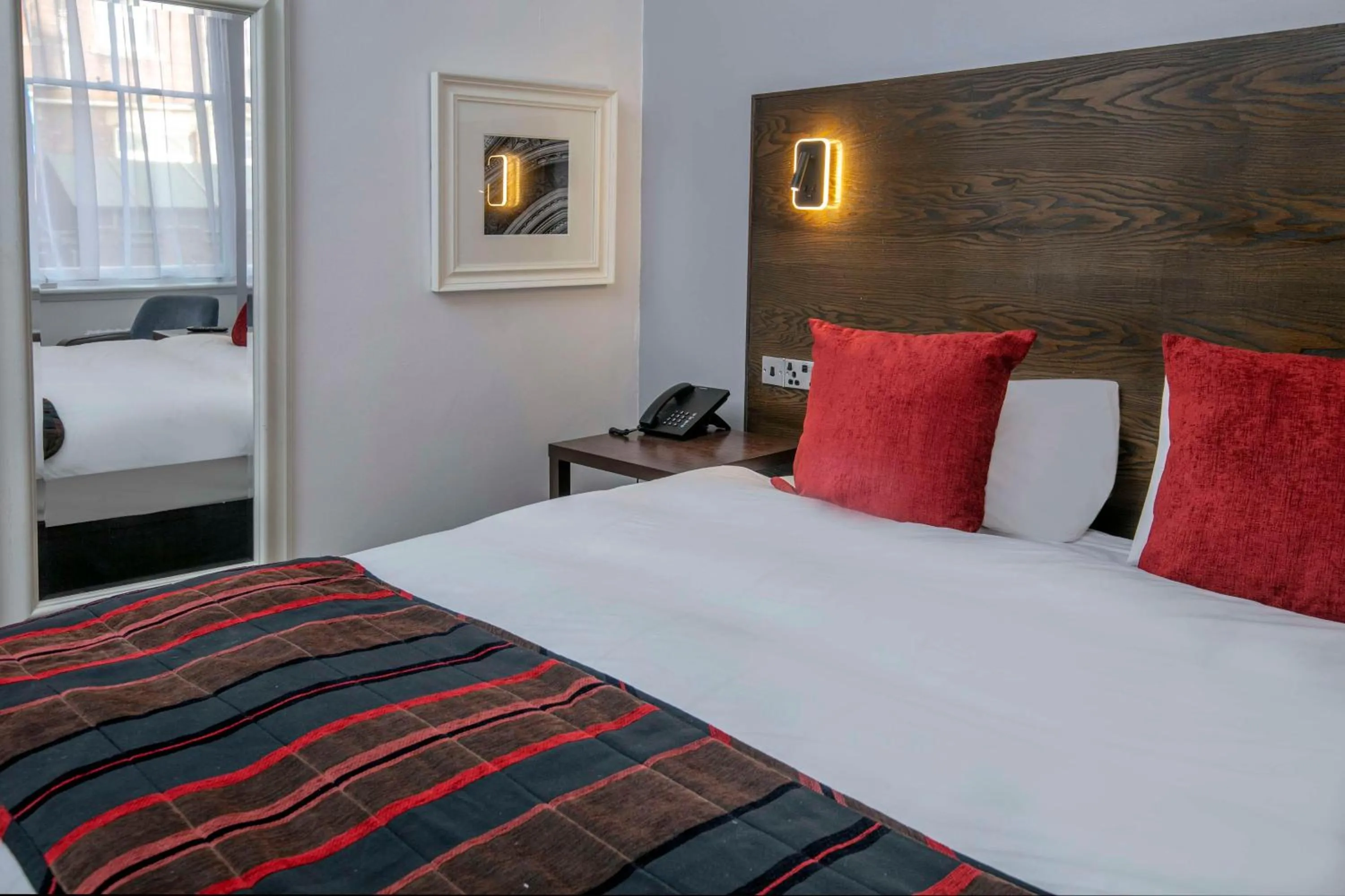 Bedroom, Bed in Best Western The Grand Hotel Hartlepool