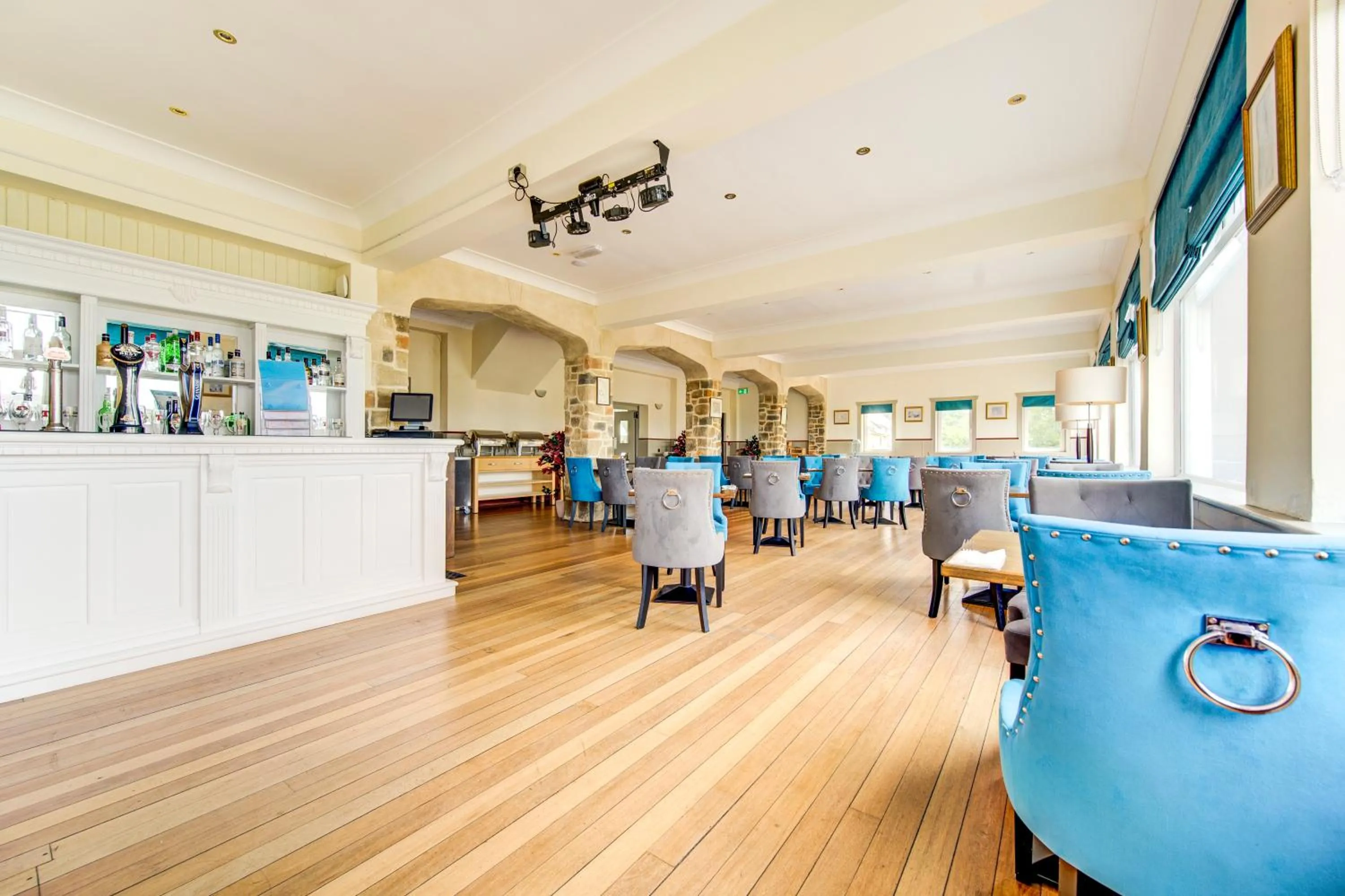 Restaurant/places to eat in The Morar Hotel