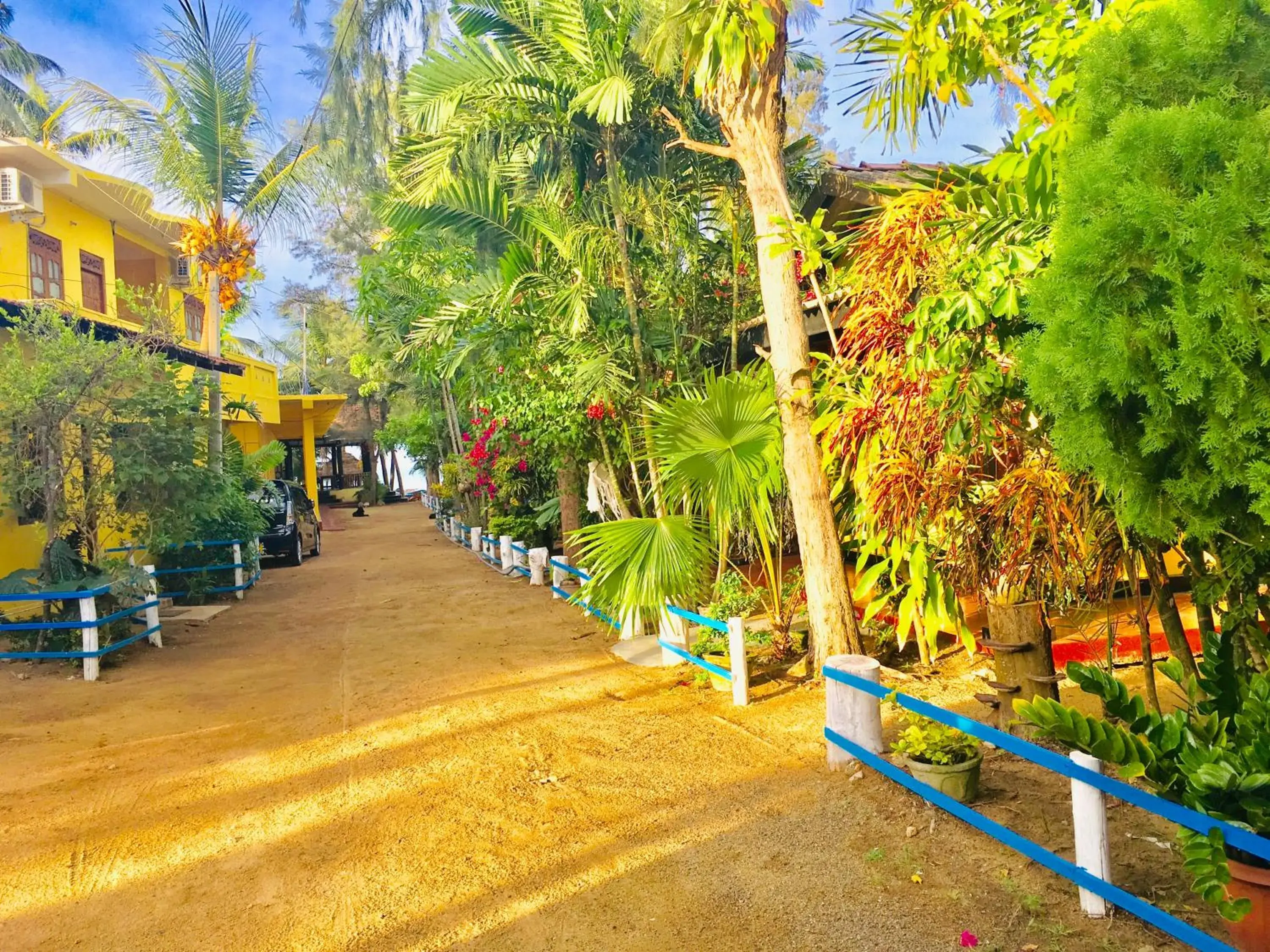 Shashini Beach Resort Shashini Beach Resort