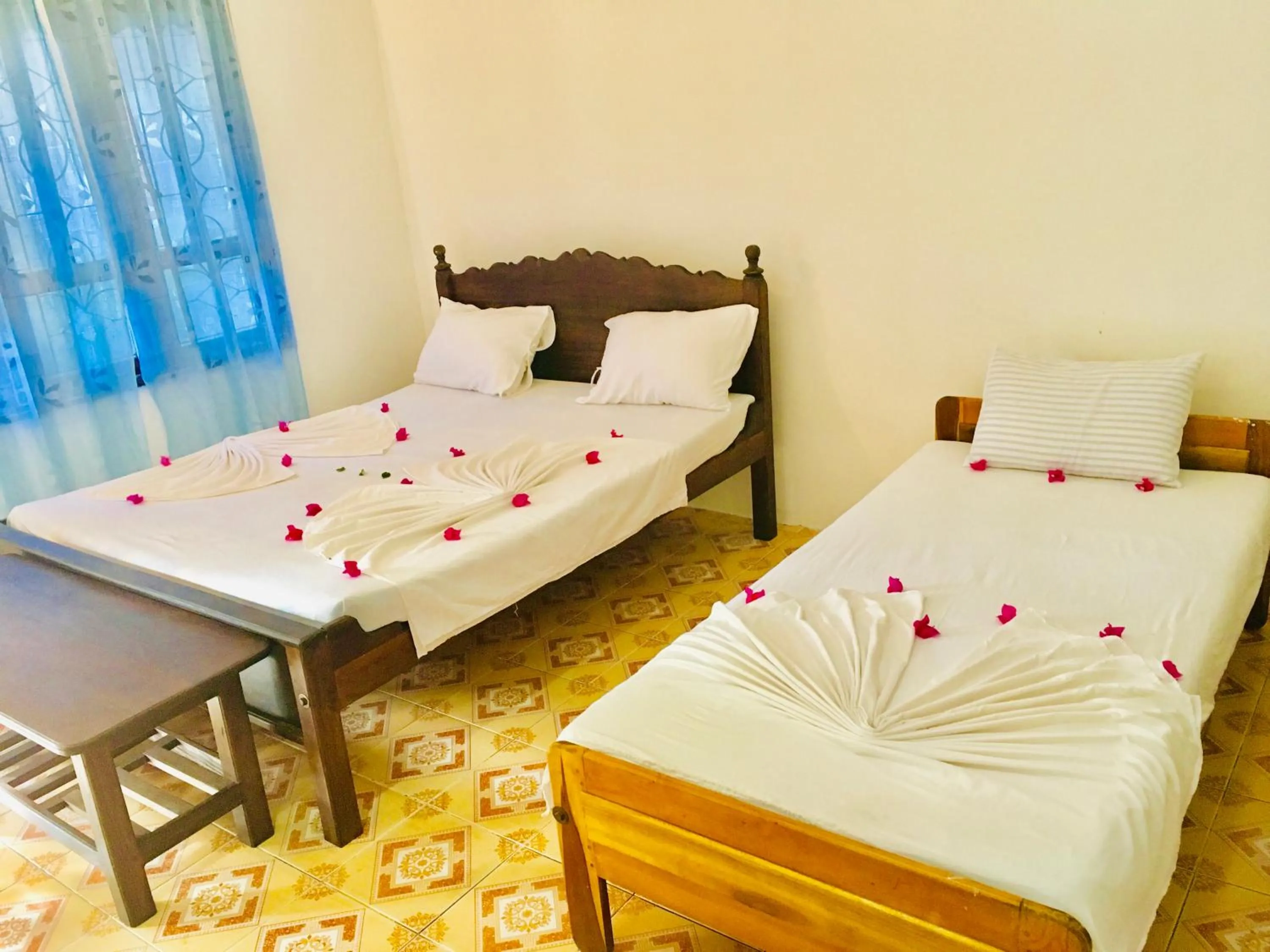 Bed in Shashini Beach Resort