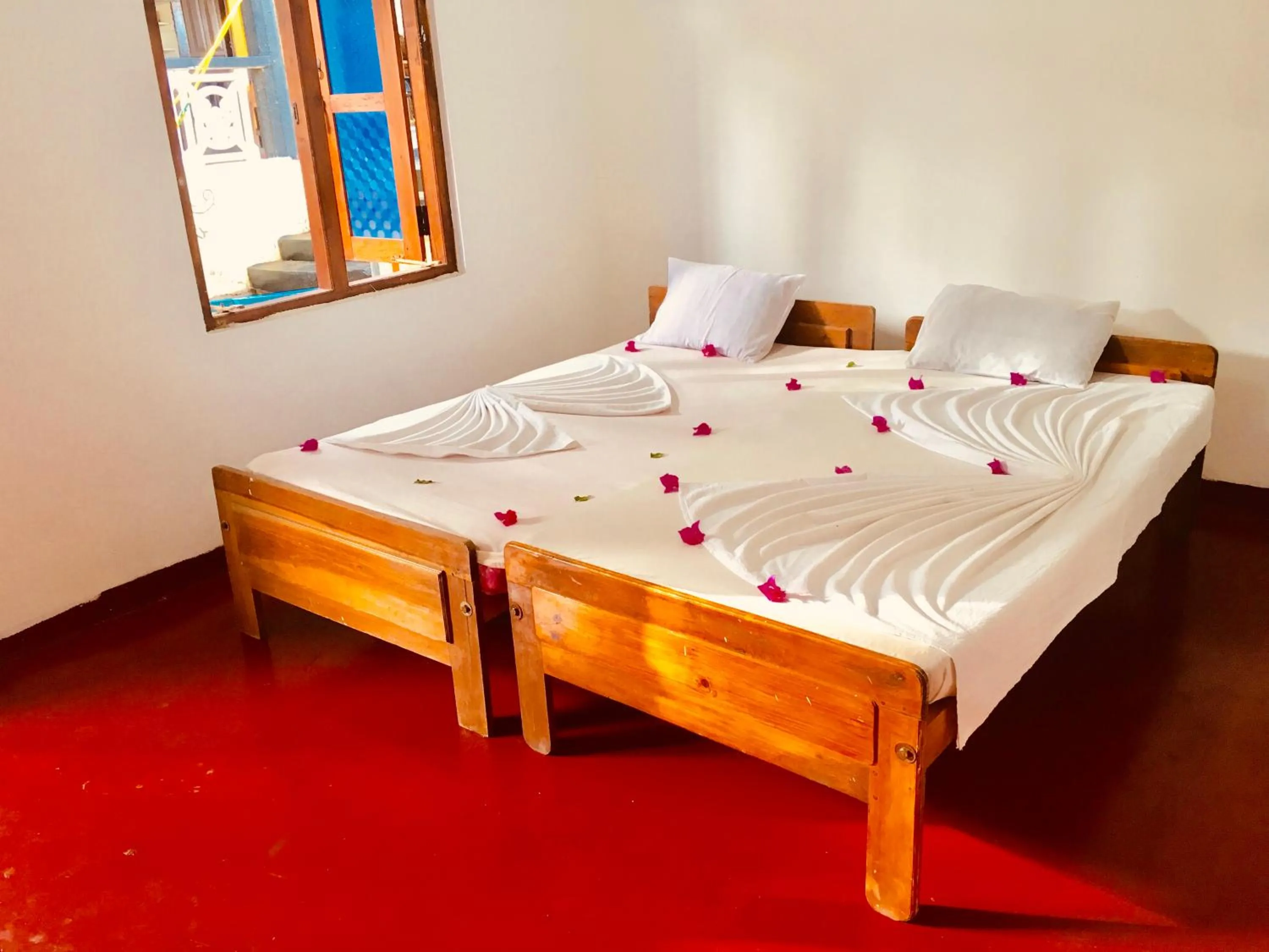 Bed in Shashini Beach Resort