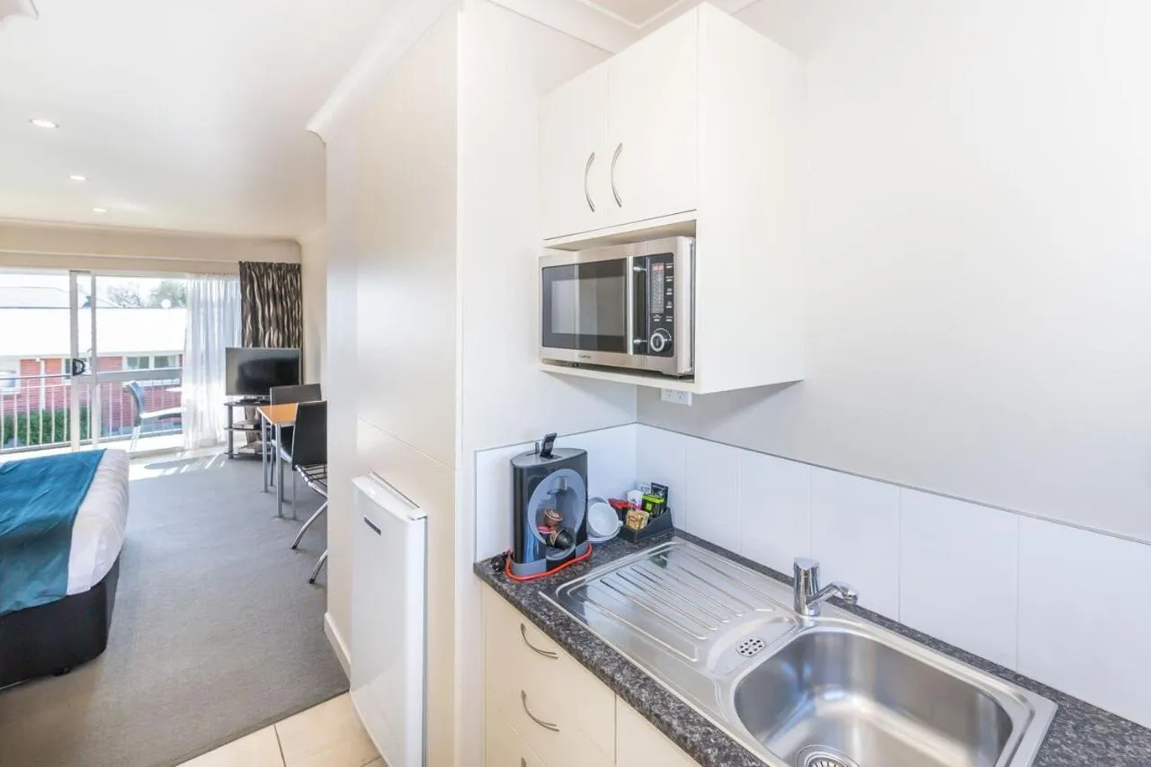 Coffee/tea facilities in Taylors Motel