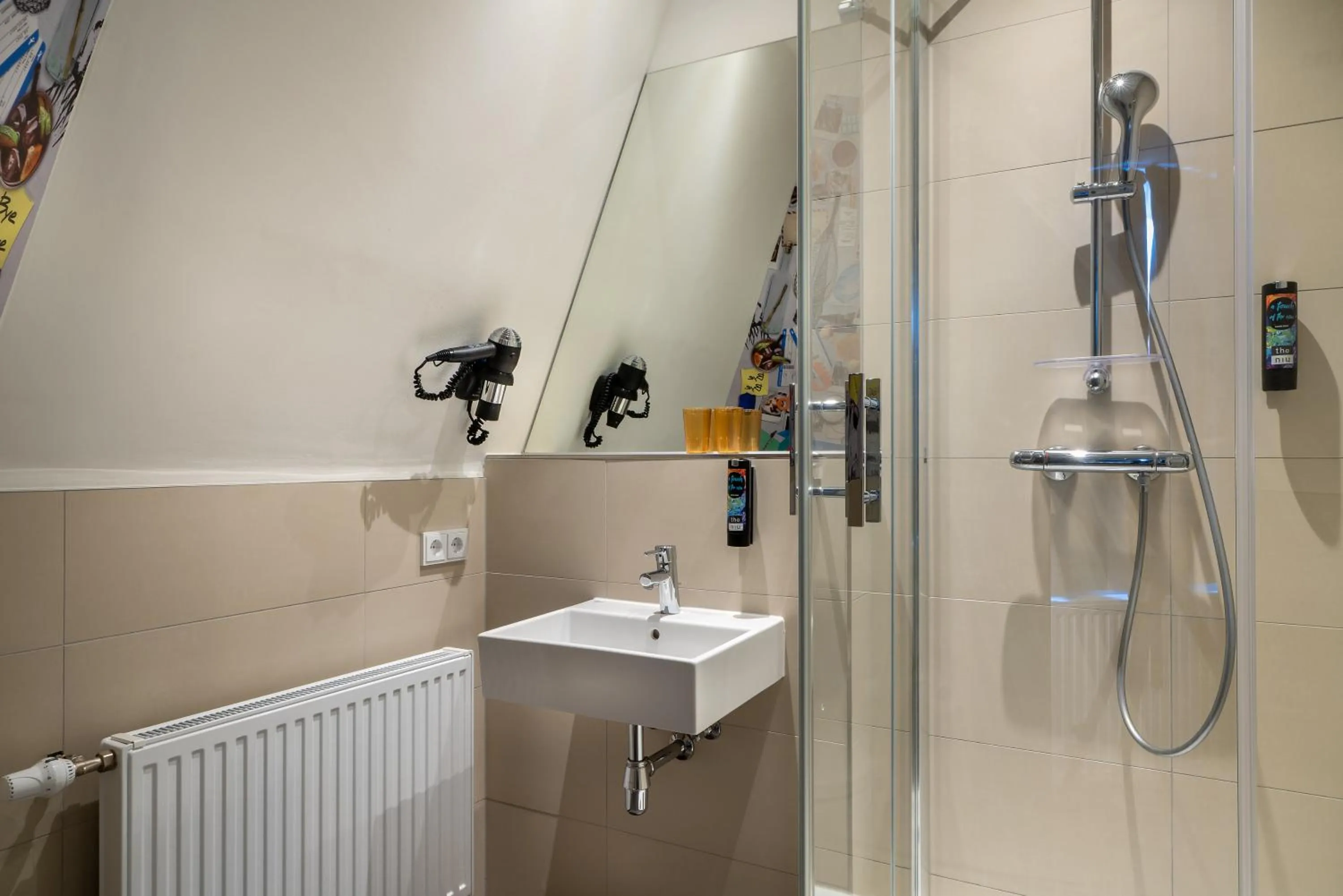 Toilet in Holiday Inn - the niu, Rig Lübeck by IHG